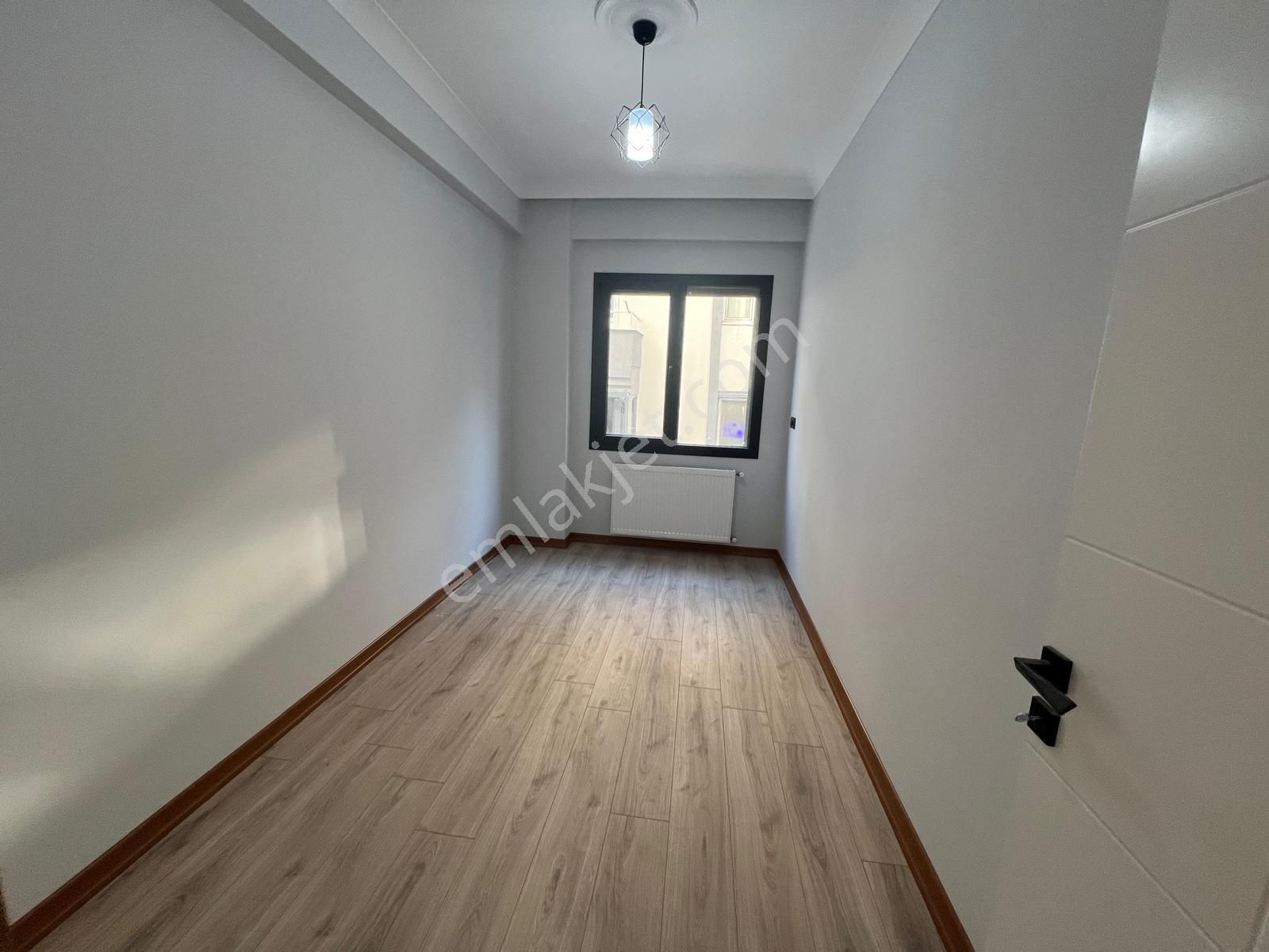 Akçay Aras Emlaktan Altınkumda Ara Kat 2+1 Sıfır Daire - Görsel 19