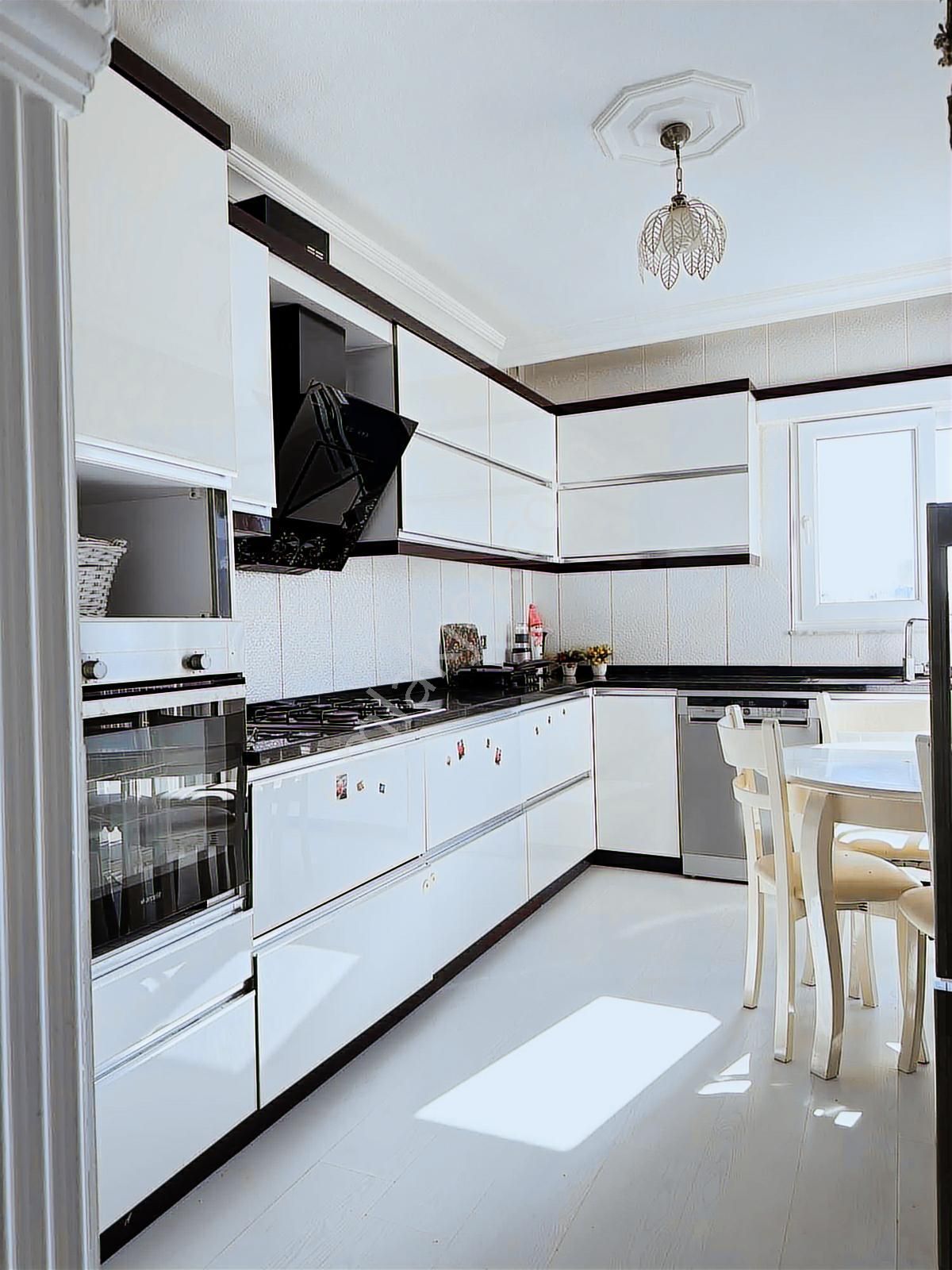 Uncalı Sitelerde Kiralık Eşyalı 3+1 - Görsel 11