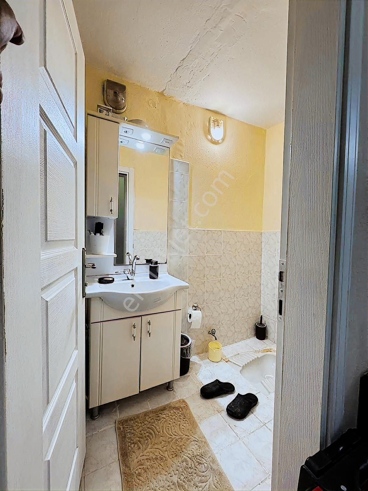 Dokuma Rasih Kaplan Caddesi'nde Merkezi Konumda Satılık +2+1 - Görsel 9