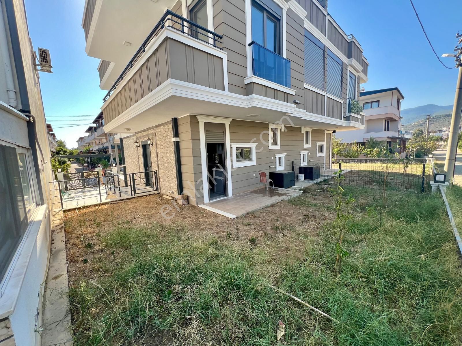 Akçay Aras Emlaktan Gürede Denize 150 Metre 4+1 Villa - Görsel 8