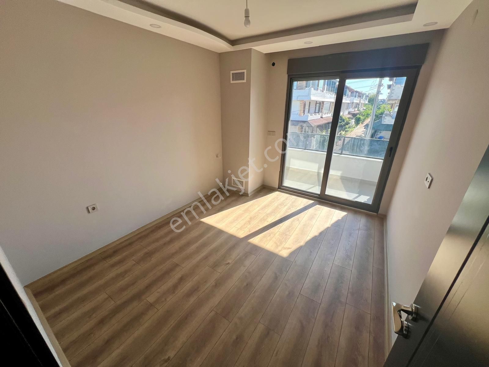 Akçay Aras Emlaktan Gürede Denize 150 Metre 4+1 Villa - Görsel 26