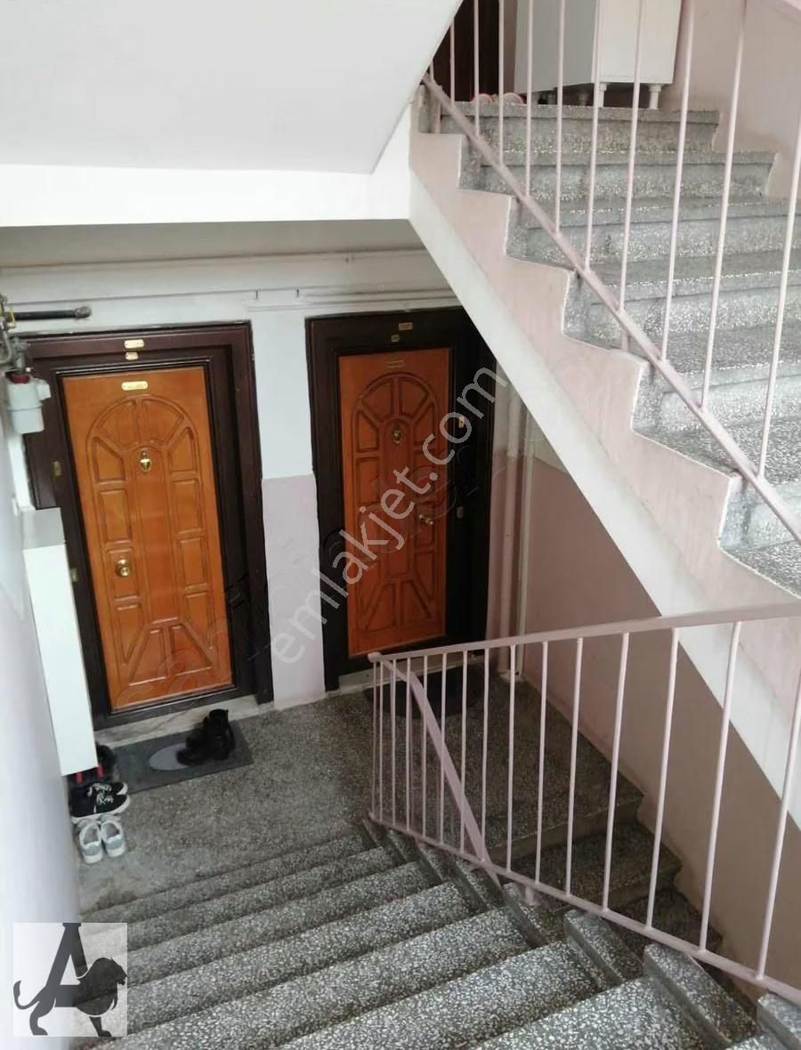 İvedik Caddesi Üzerinde Ön Cephe+ara Kat 3+1 Satılık Daire - Görsel 13