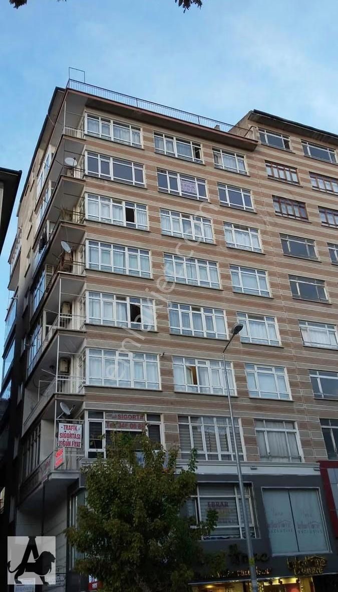 İvedik Caddesi Üzerinde Ön Cephe+ara Kat 3+1 Satılık Daire