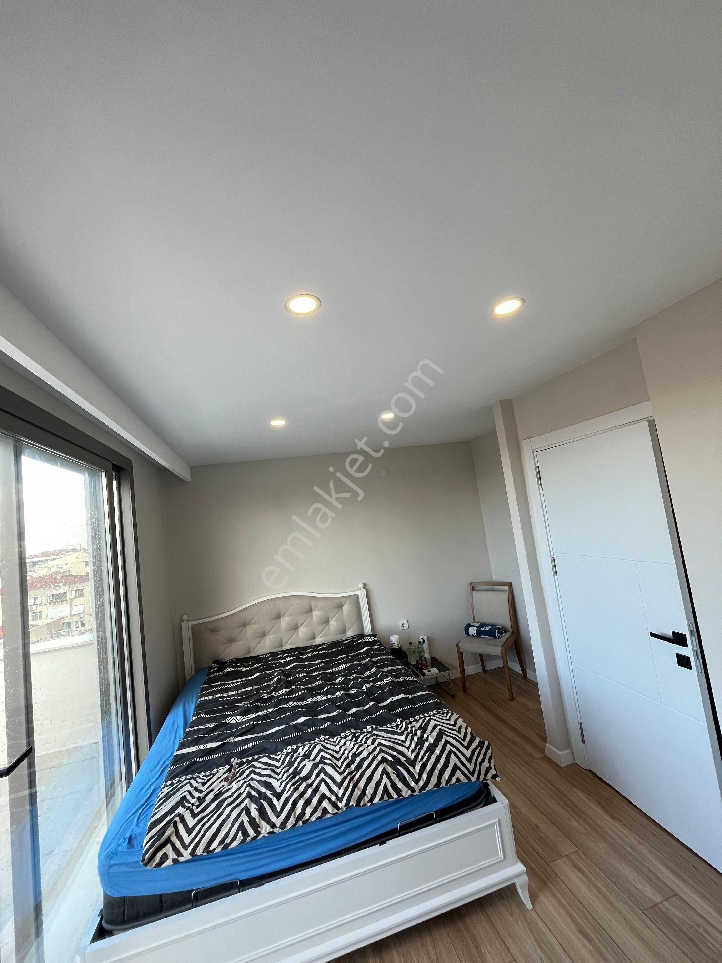 İzmir Karşıyaka Aksoy Mahallesinde - Görsel 30