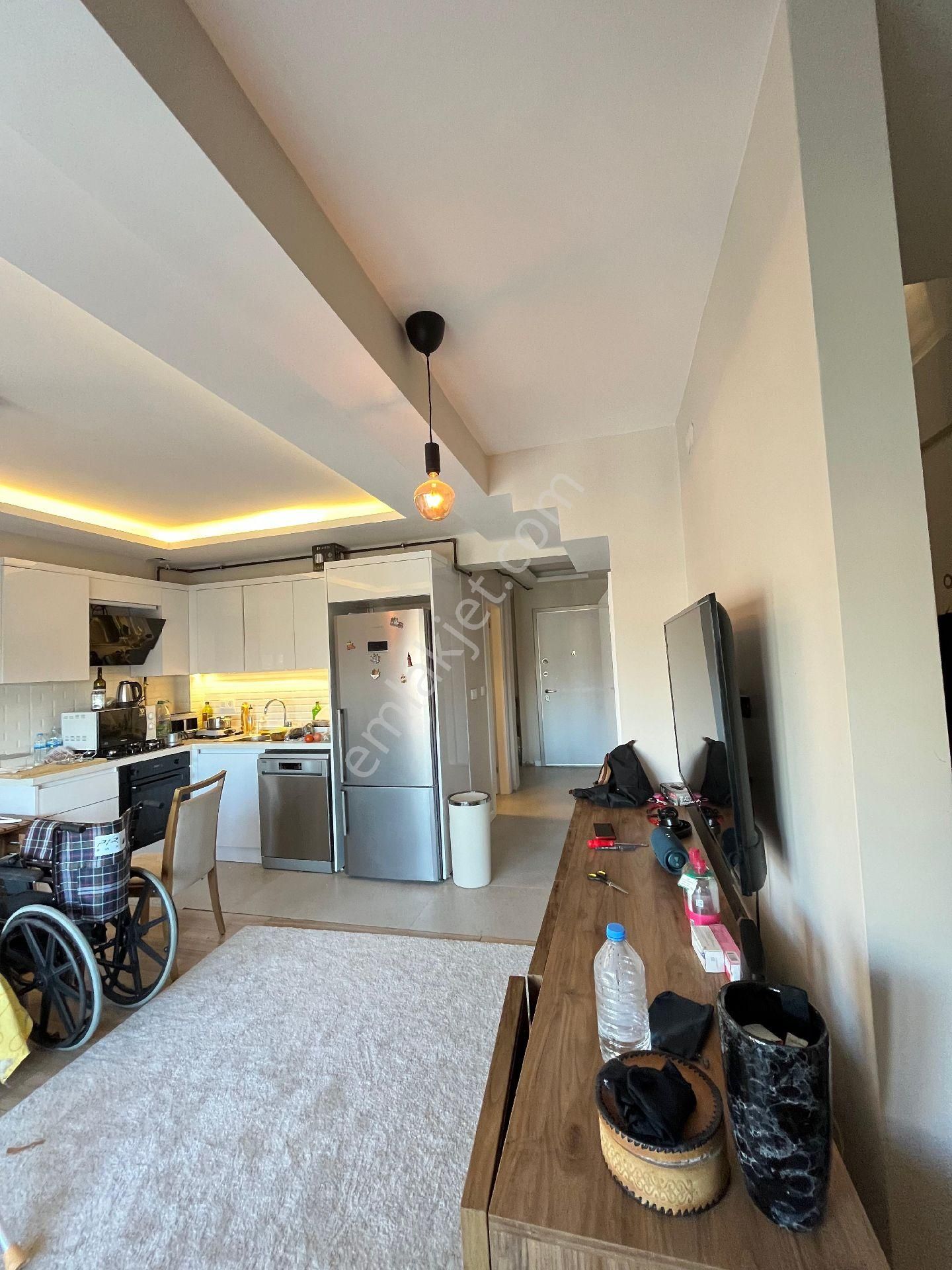 İzmir Karşıyaka Aksoy Mahallesinde - Görsel 20