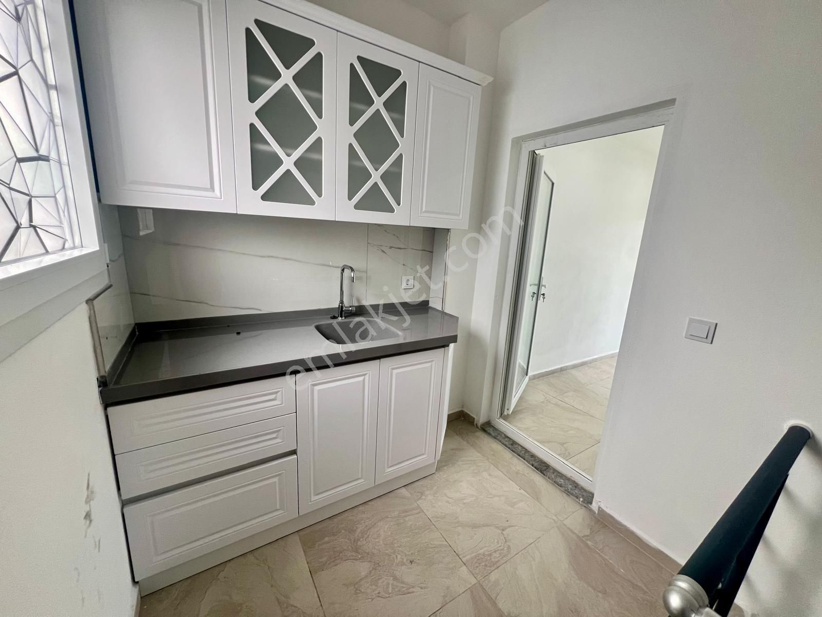 Akçay Aras Emlaktan Gürede Harika Konumda 3+1 Villa - Görsel 27