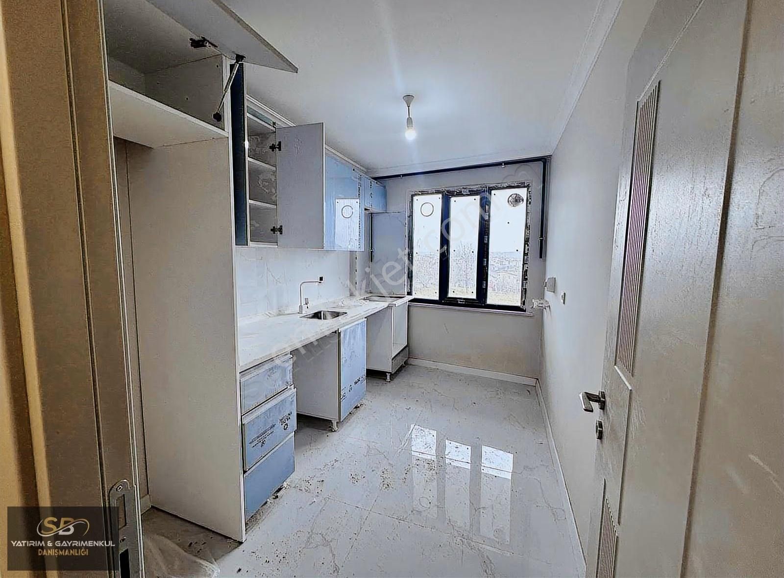 Karlıbayır Sıfır 140 M2 3+1 Ters Dublex Daire