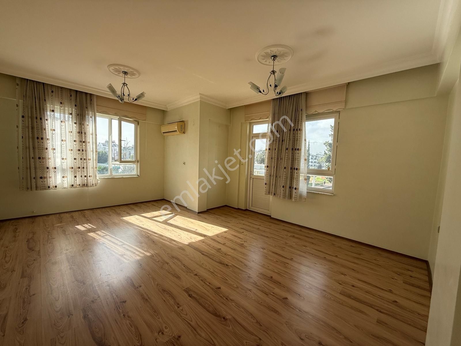 Molla Yusufta Satılık 3+1 Daire - Görsel 7