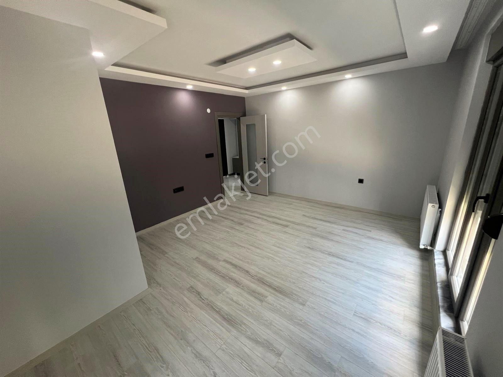 Akçay Aras Emlaktan Altınkumda Ara Kat Ayrı Mutfaklı 2+1 Sıfır Daire - Görsel 5