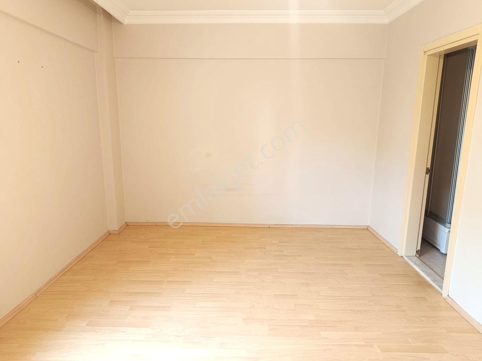 Kazimiye Mah. 2+1 /116 M2 Ebeveyn Banyolu Site İçi Kiralık Daire - Görsel 2