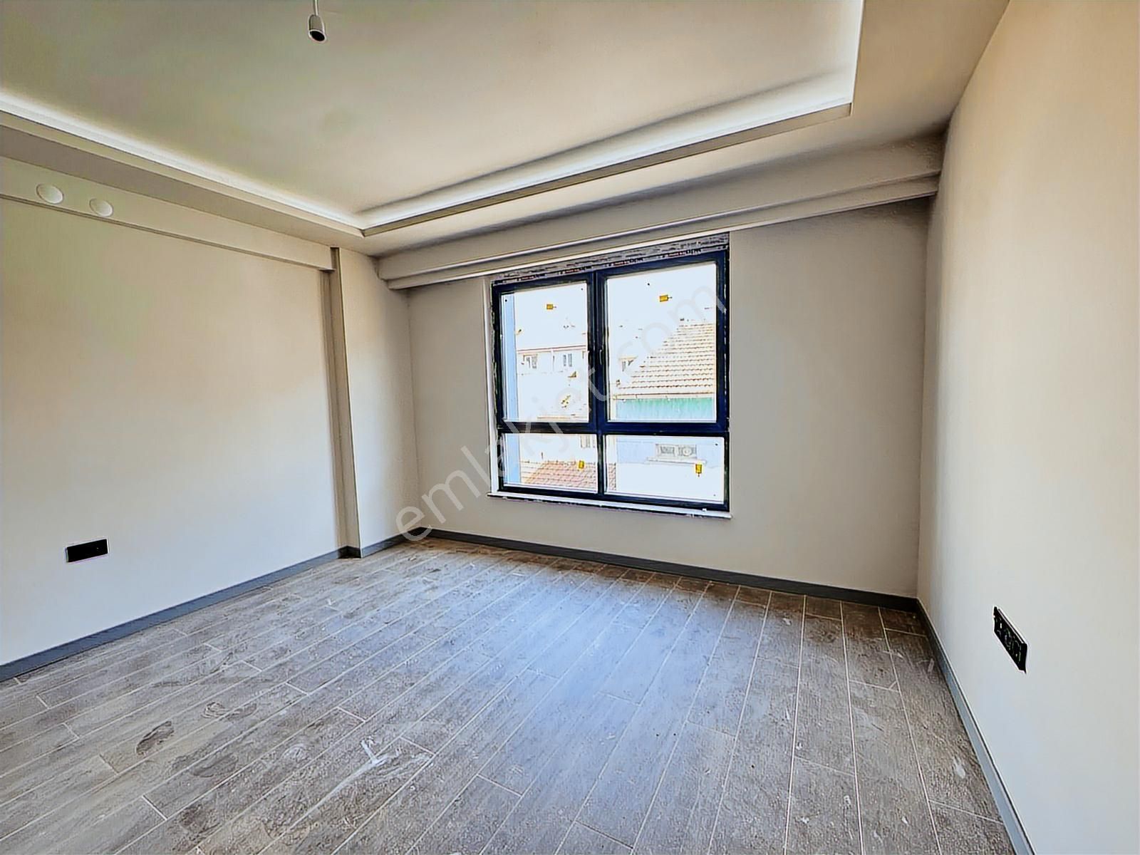 Tombakzade Bulvarına 20 Metre Ara Kat Asansörlü 2+1 - Görsel 19