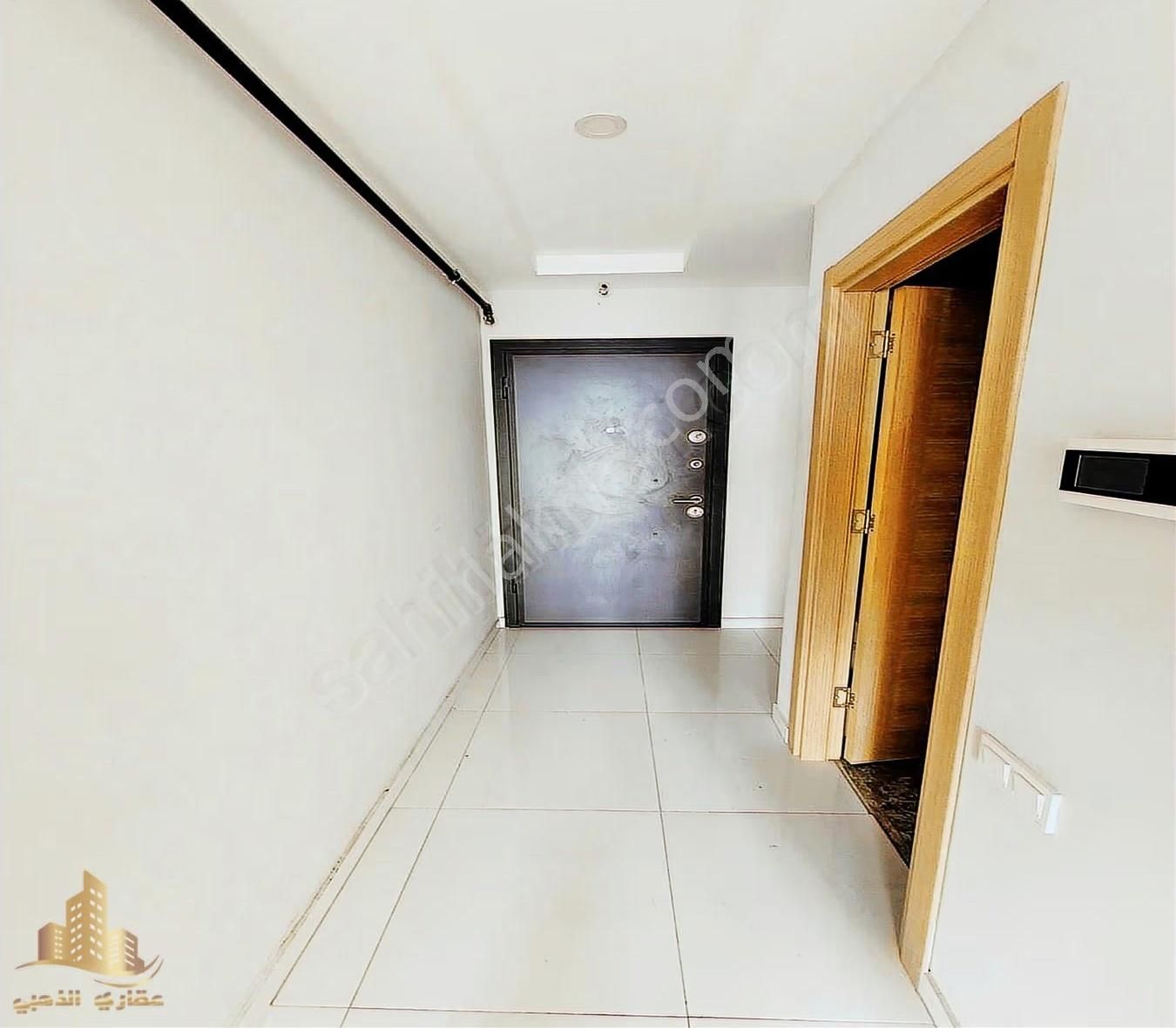 Bahçeşehir Lokasyonunda Butik Sitede Balkonlu Geniş 2+1 Daire - Görsel 7