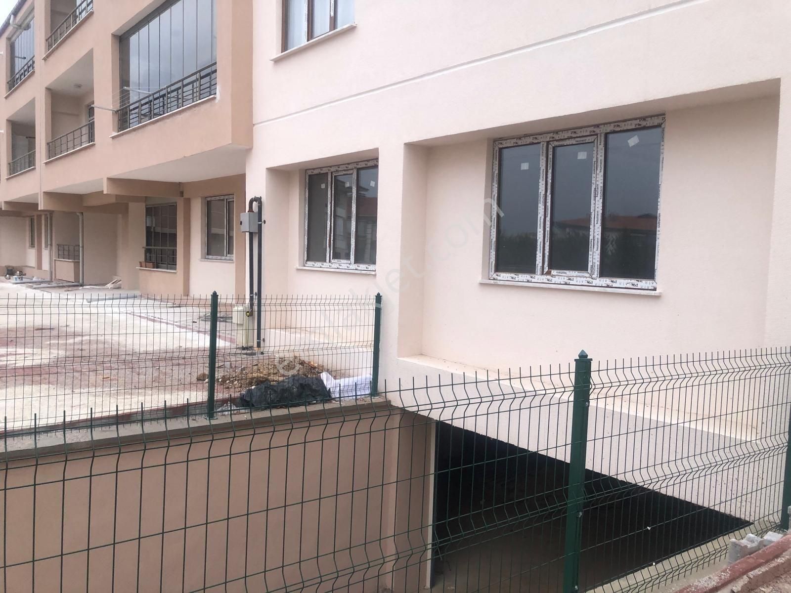 Mete Konakları Civari 3+1 Y. Giriş Sıfır Daire - Görsel 5