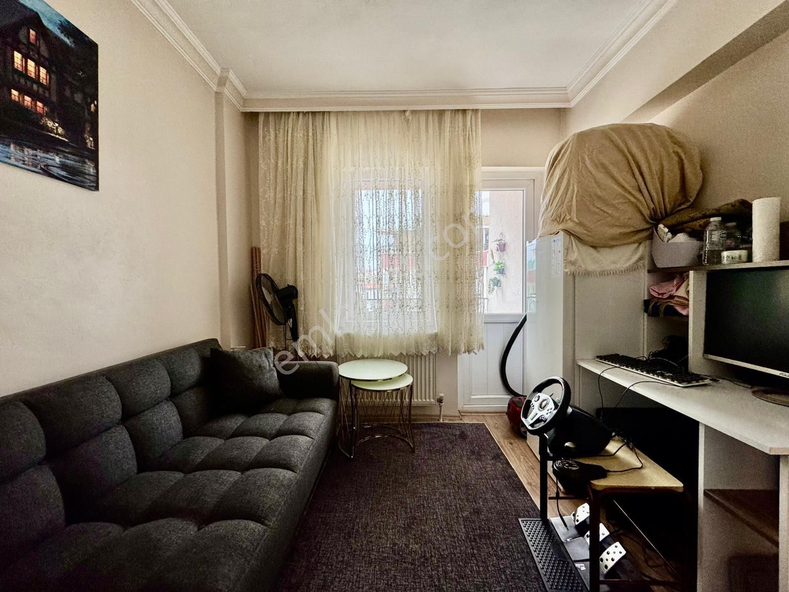 Ufuk Kılıç Emlak'tan Merkezde Full Yapılı G.cephe Katta Uygun 3+1daire - Görsel 13