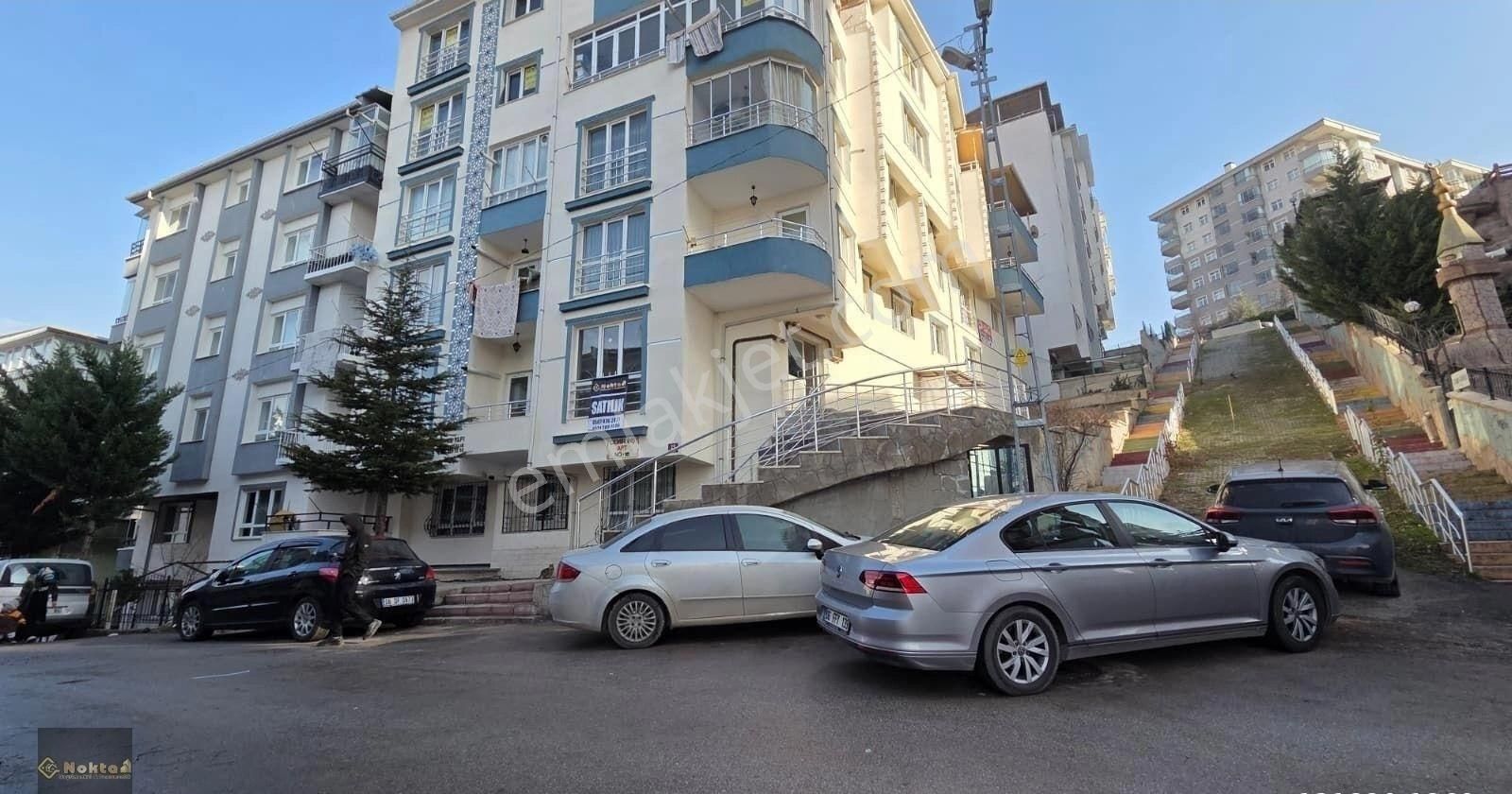 Etimesgut Süvari Mahallesi 4+1//145m2 Yüksek Giriş Merkezi Konum