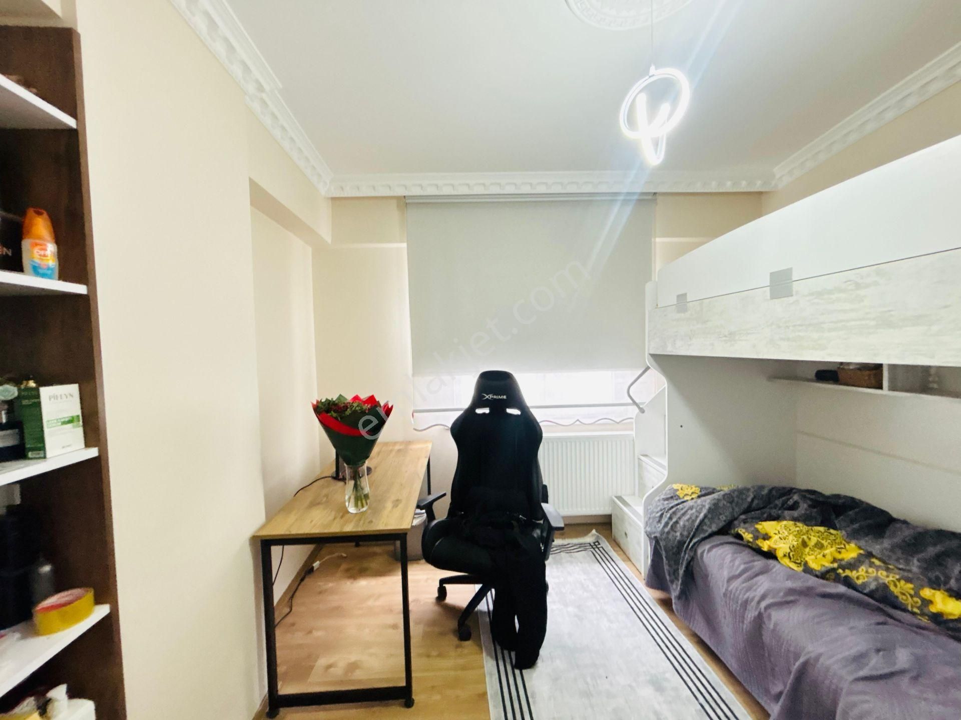 Güven'den Merkezi Konumda Ara Kat Ön Cephe Fırsat 2+1 Daire - Görsel 17