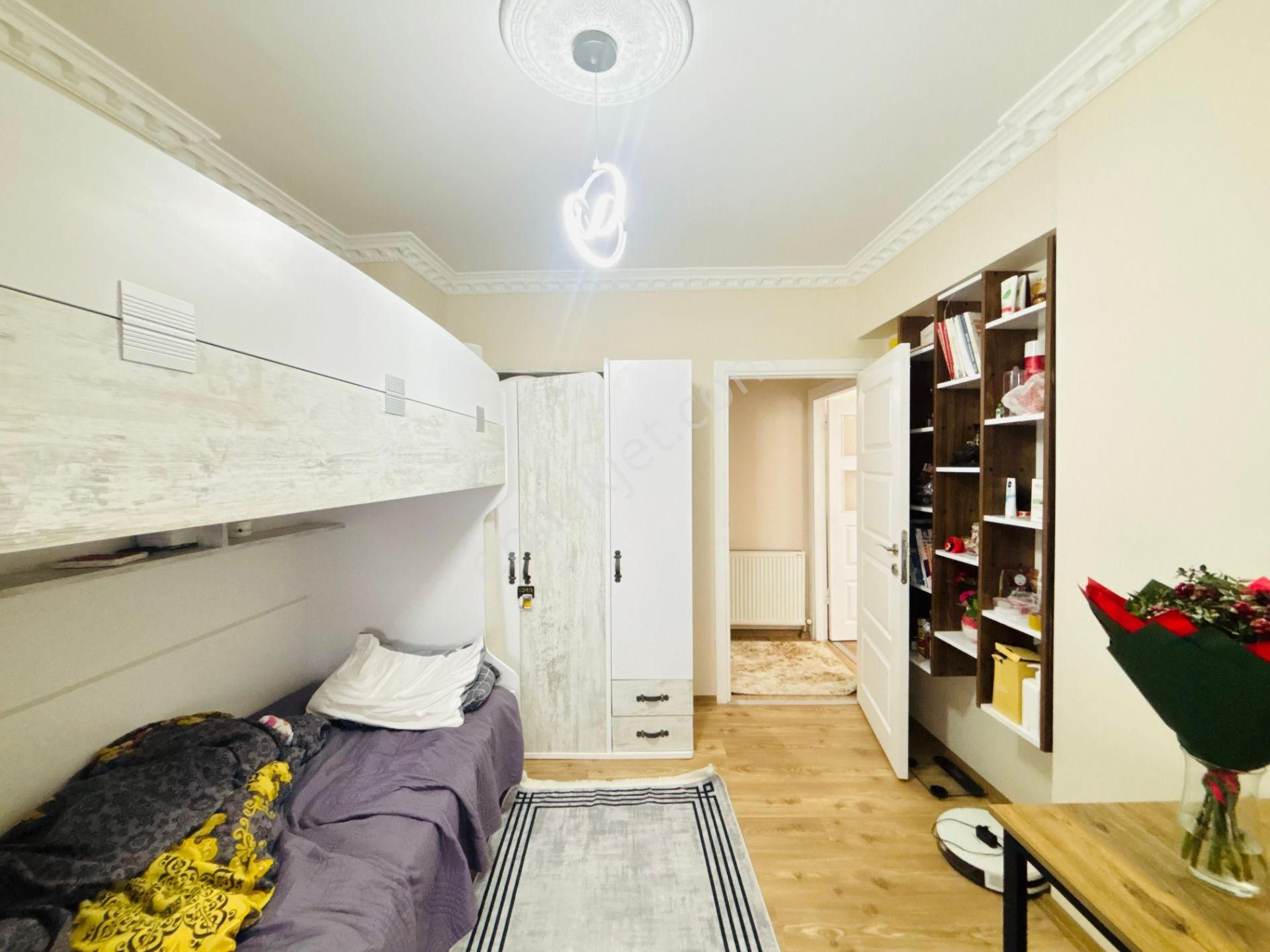 Güven'den Merkezi Konumda Ara Kat Ön Cephe Fırsat 2+1 Daire - Görsel 18