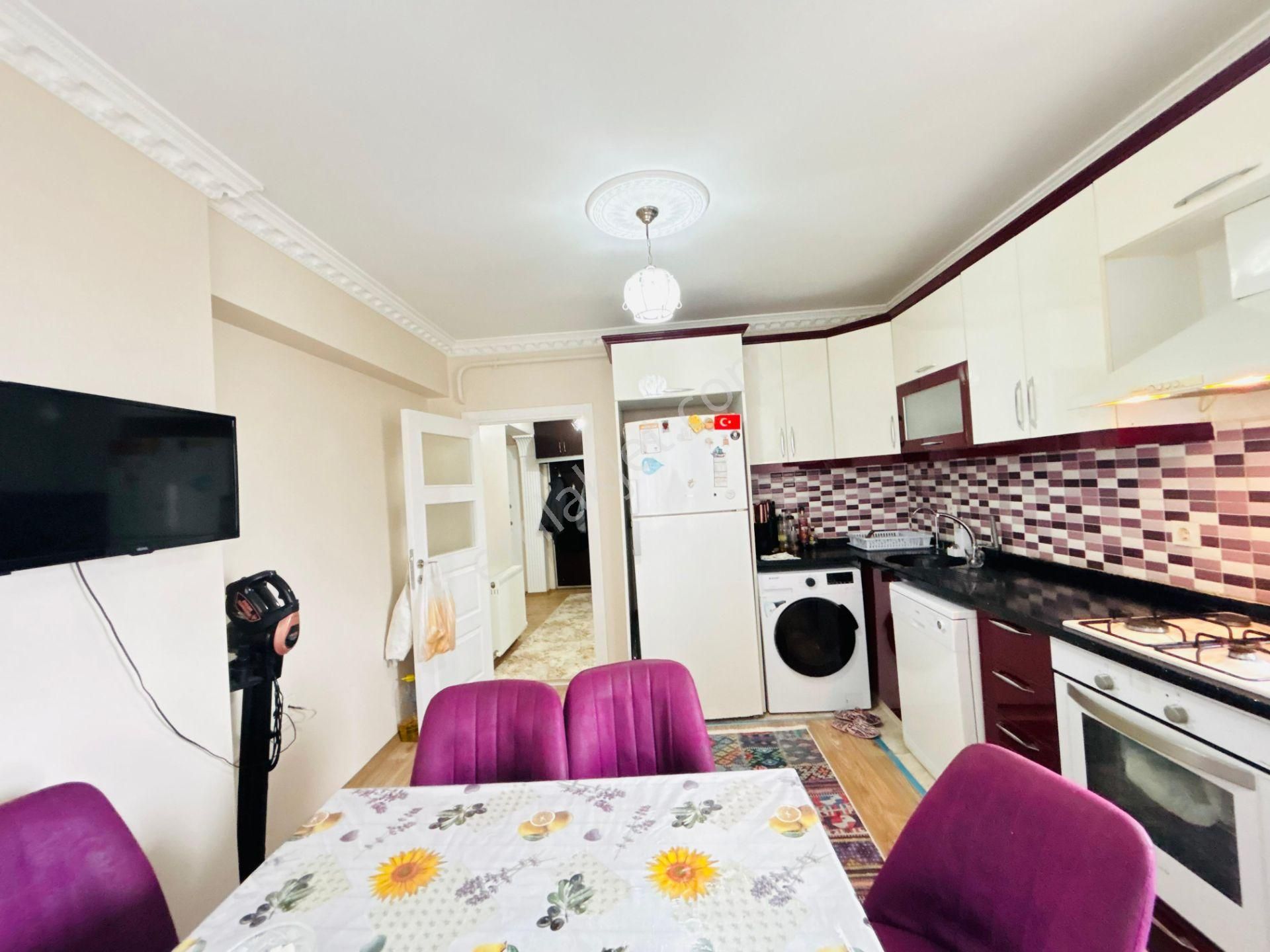 Güven'den Merkezi Konumda Ara Kat Ön Cephe Fırsat 2+1 Daire - Görsel 11