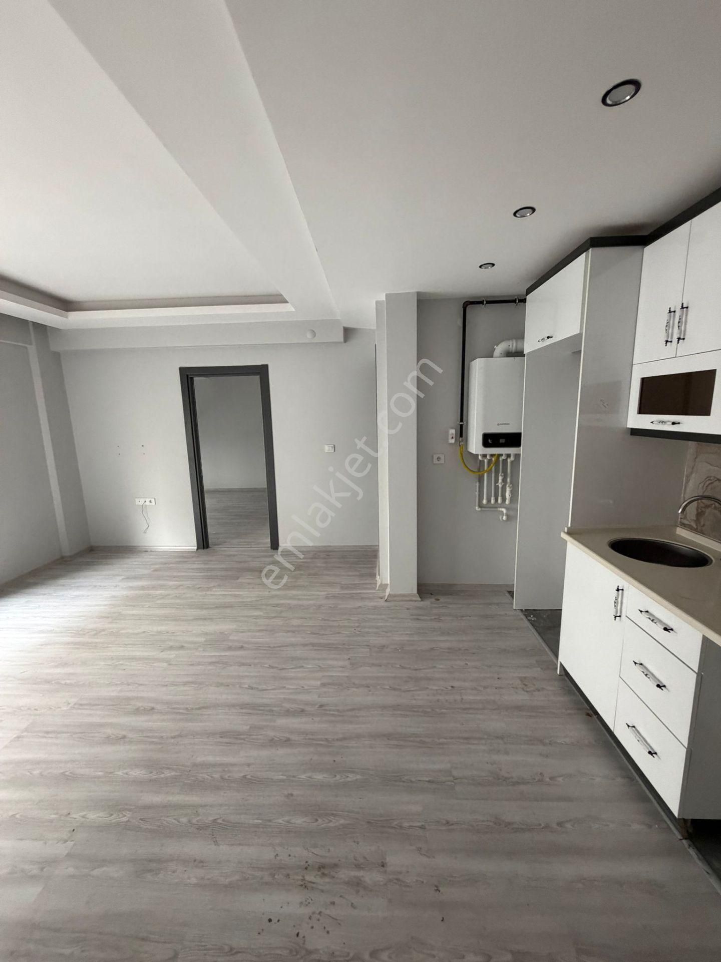 Buca Yeşilbağlar Mah. 1+1 50 Açık Mutfak Satlık Daire - Görsel 2