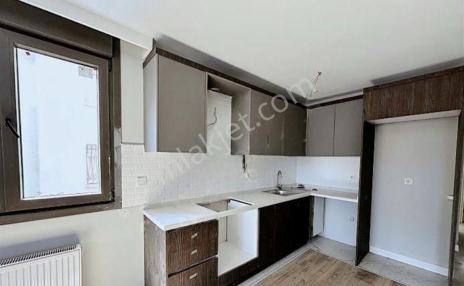 Best Group'tan Küçükyalı Merkezi Konumda Ön Cephe Ferah 1.kat - Görsel 16