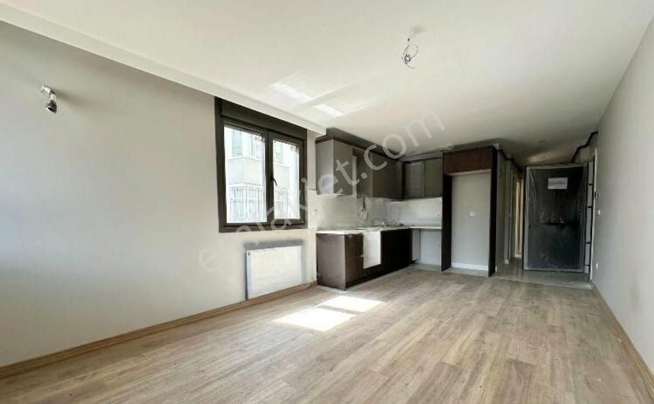 Best Group'tan Küçükyalı Merkezi Konumda Ön Cephe Ferah 1.kat