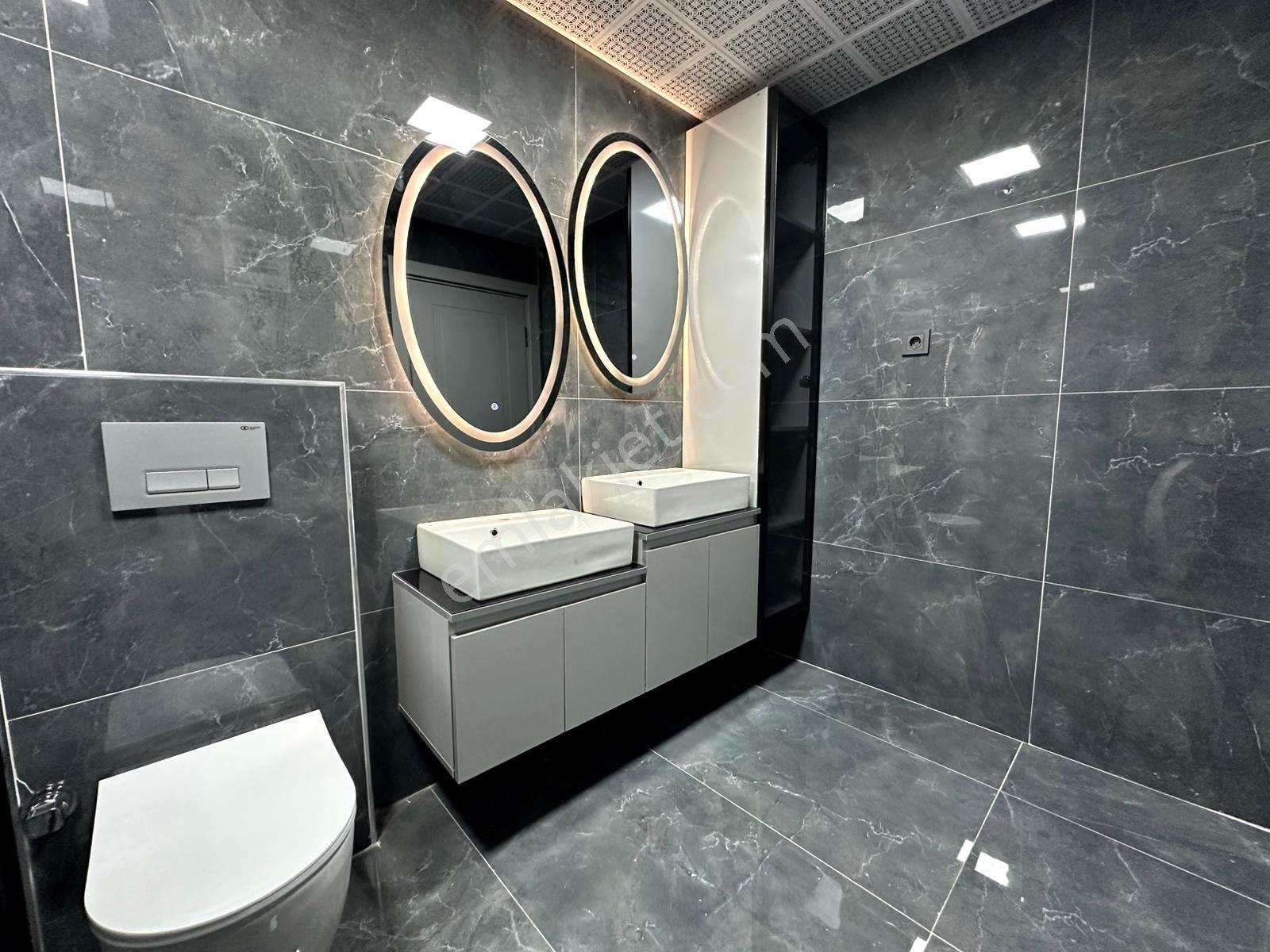 Uzman Emlak'dan Kıvrımlı Sokak'da Ultralüx Yapılı Bağımsız Yüksek Giriş 2+1 Daire - Görsel 25