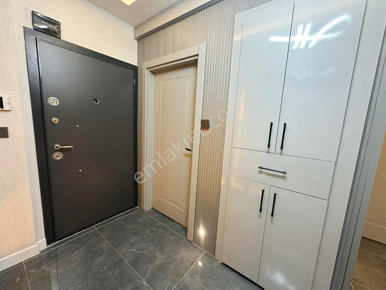 Uzman Emlak'dan Kıvrımlı Sokak'da Ultralüx Yapılı Bağımsız Yüksek Giriş 2+1 Daire - Görsel 33