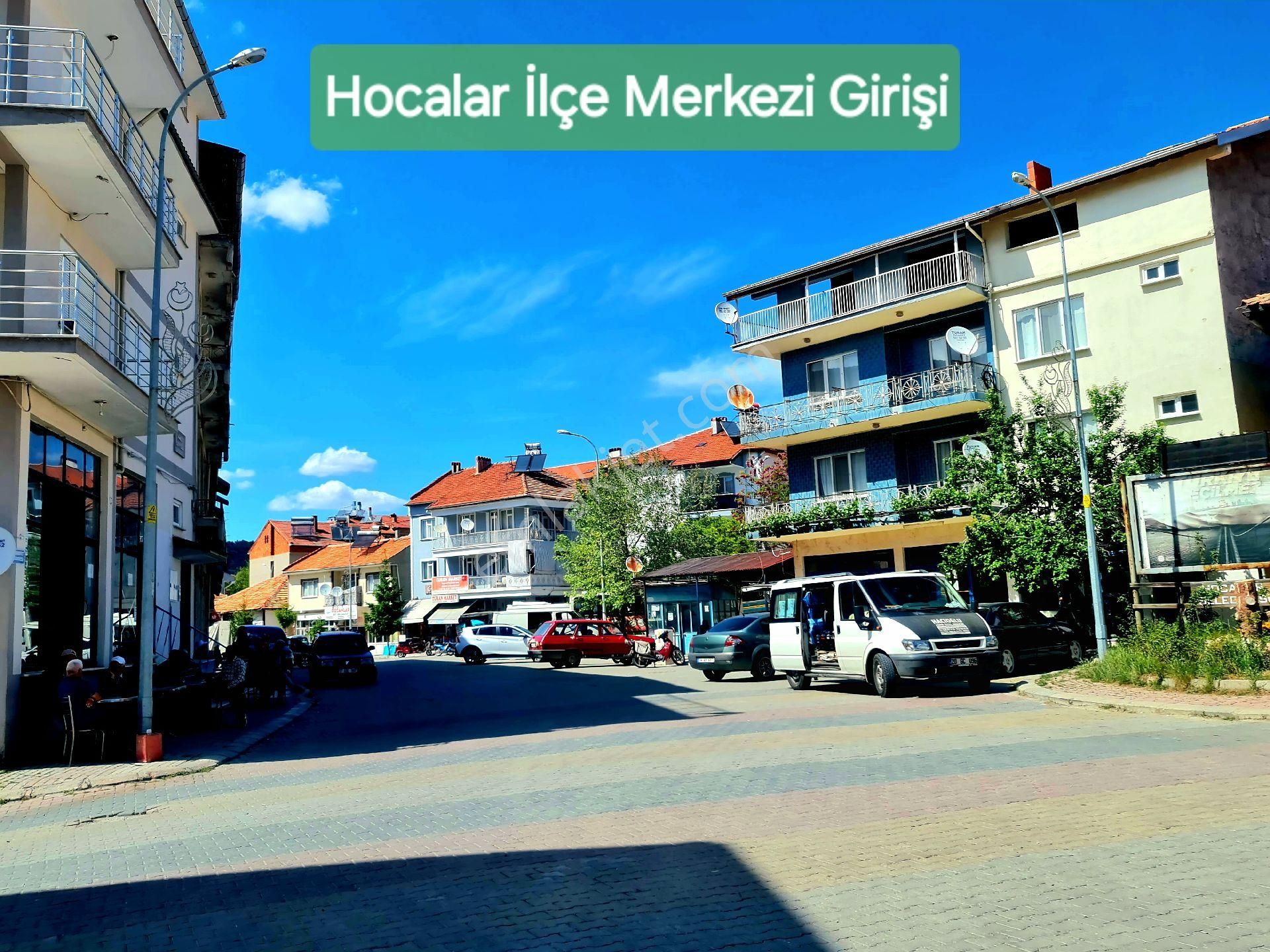 Afyonkarahisar Hocalar Akçadere Köyiçi 1.944 M2 Tarla. Arı Meyve Çiftlik İçin. Açıklamayı Okuyunuz - Görsel 6