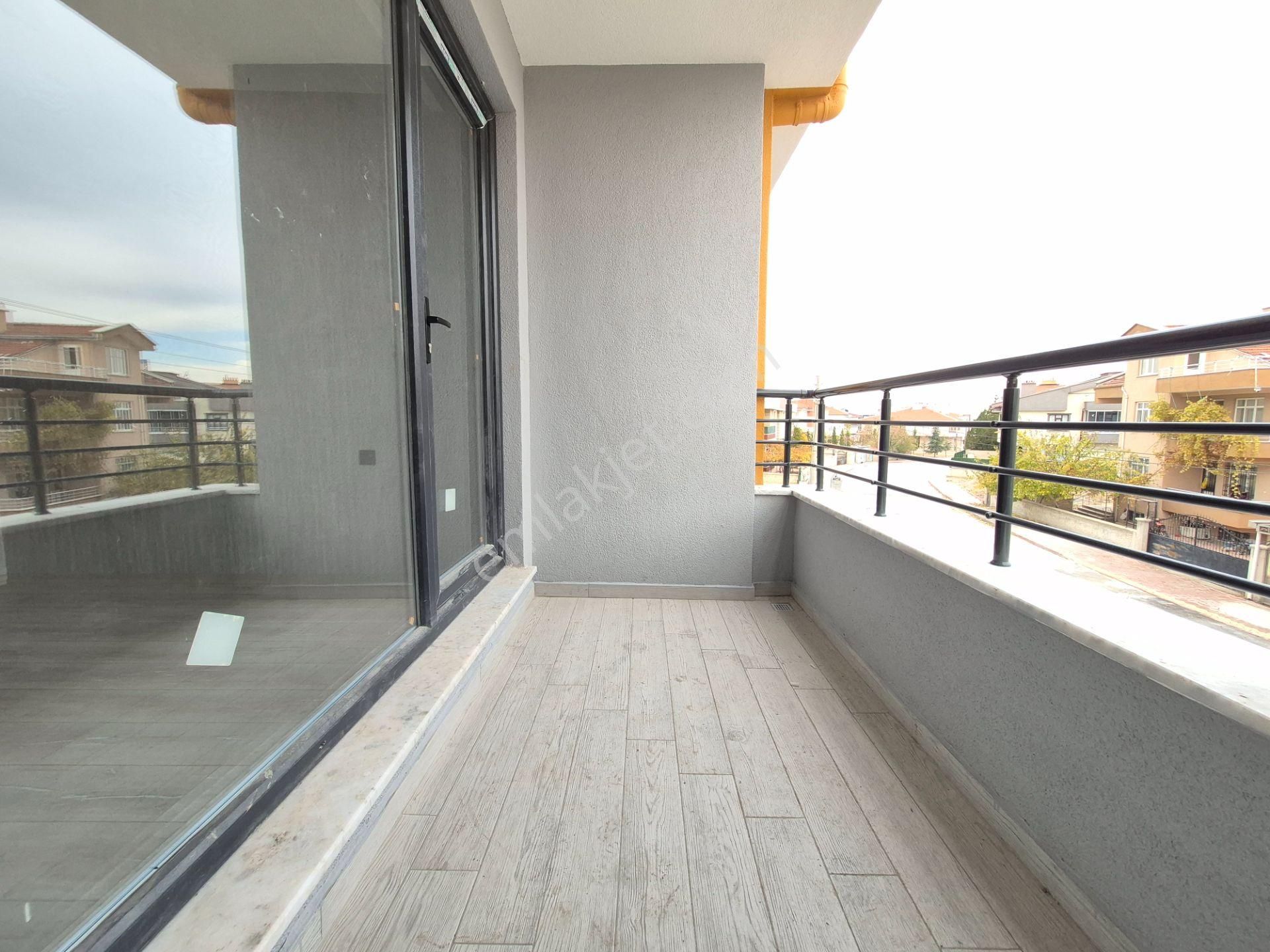 Hanaybaşı Mah. Alemdar Cad. Yakını Geniş 2+1 Lüks Daire - Görsel 34