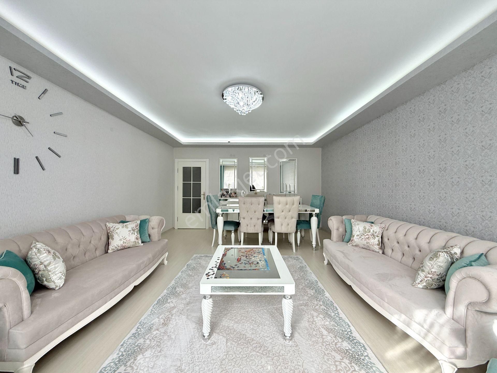 Ufuk Kılıç Emlak'tan Asansörlü Yeni Bina, 2.kat Güney Full Yapılı 160m² 4+1 - Görsel 12