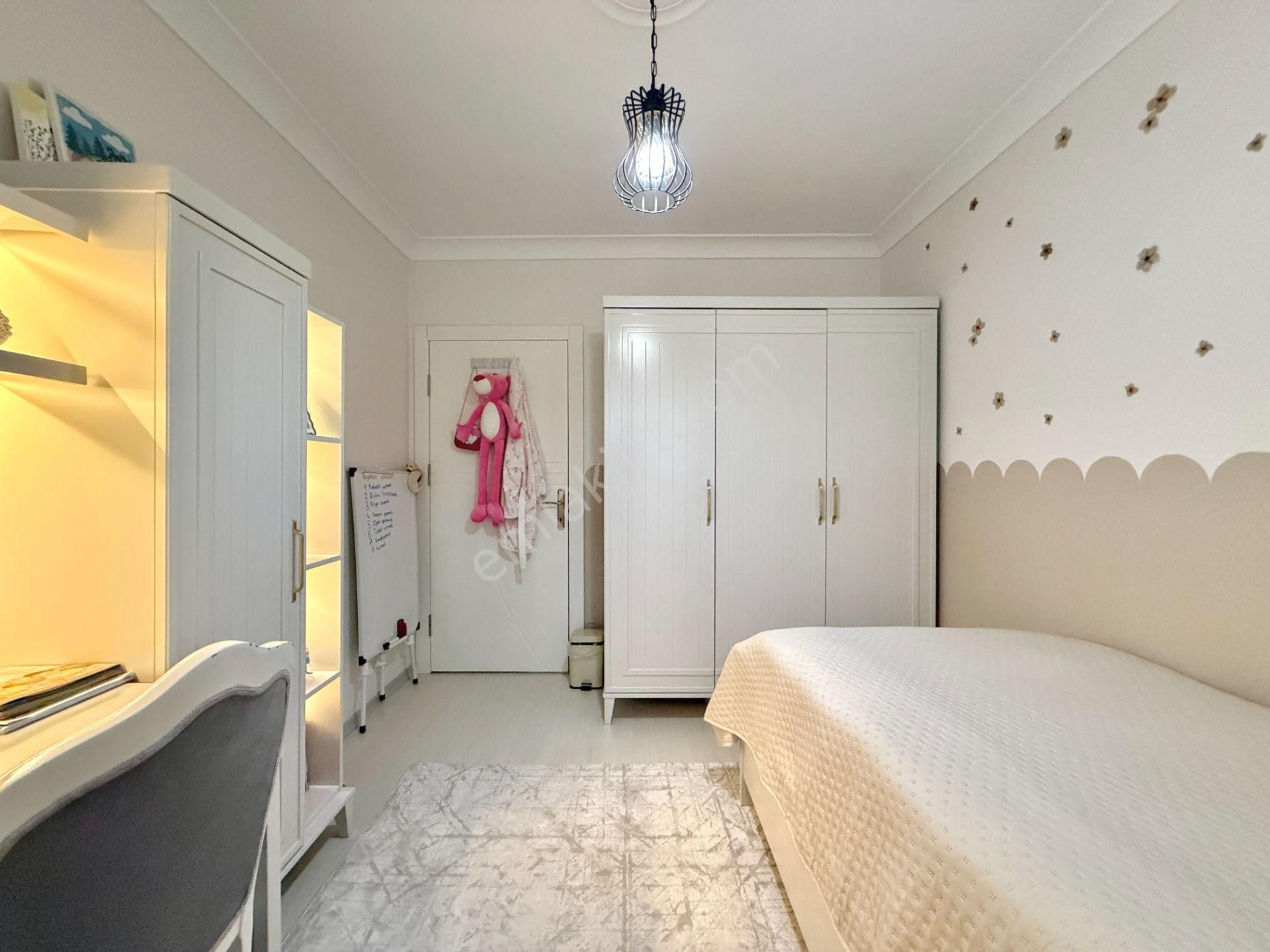 Ufuk Kılıç Emlak'tan Asansörlü Yeni Bina, 2.kat Güney Full Yapılı 160m² 4+1 - Görsel 19