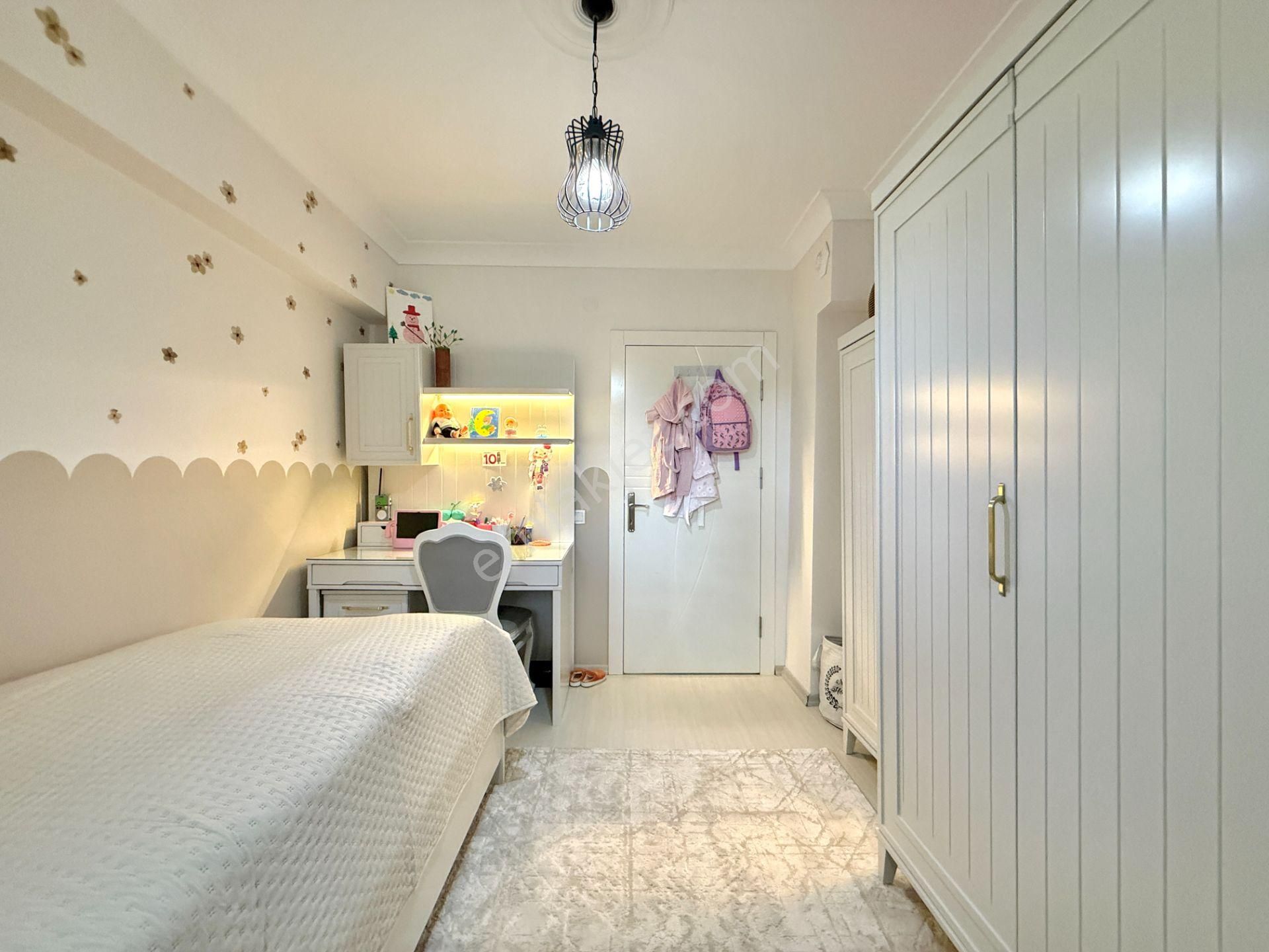 Ufuk Kılıç Emlak'tan Asansörlü Yeni Bina, 2.kat Güney Full Yapılı 160m² 4+1 - Görsel 22