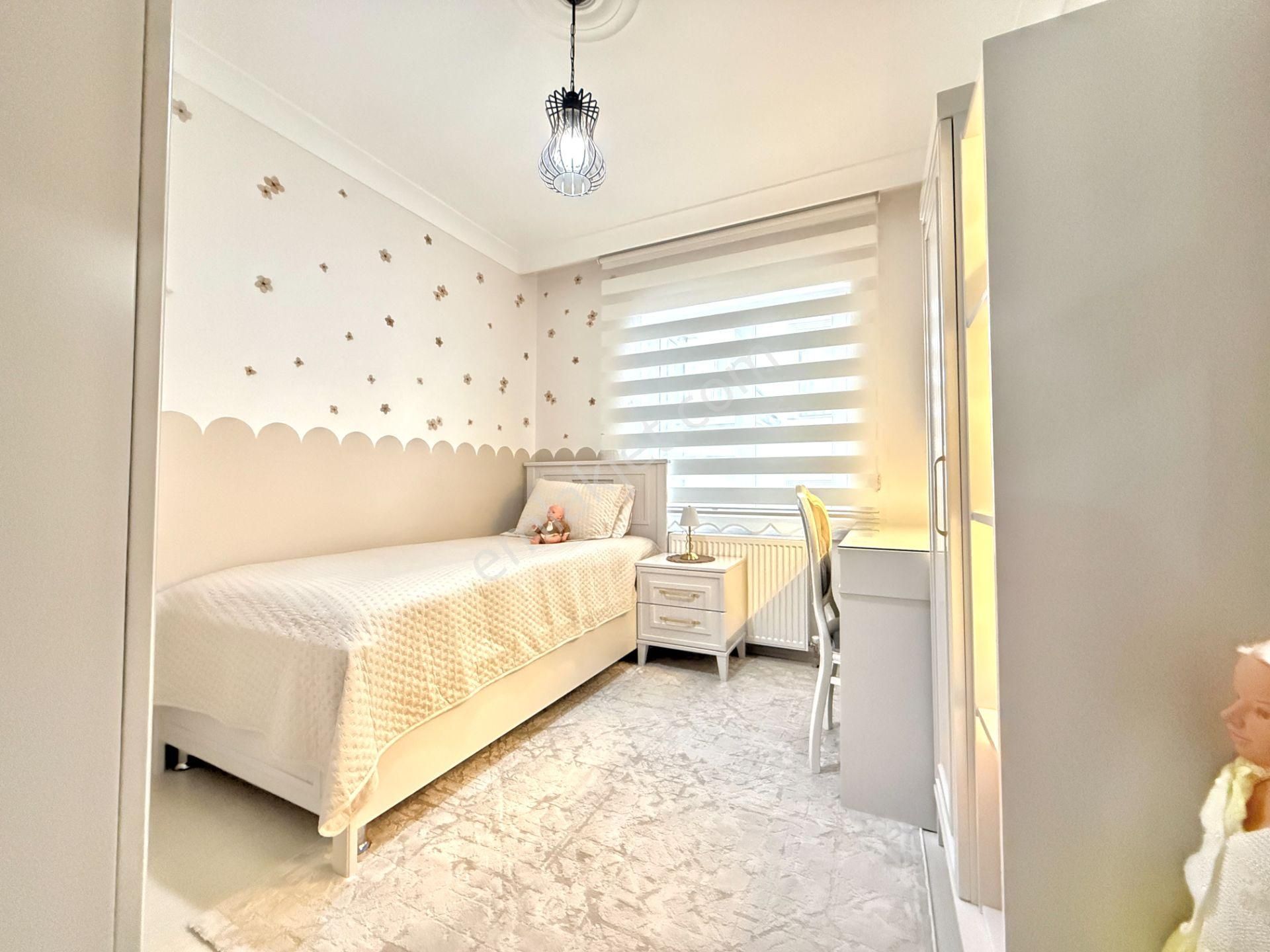 Ufuk Kılıç Emlak'tan Asansörlü Yeni Bina, 2.kat Güney Full Yapılı 160m² 4+1 - Görsel 20