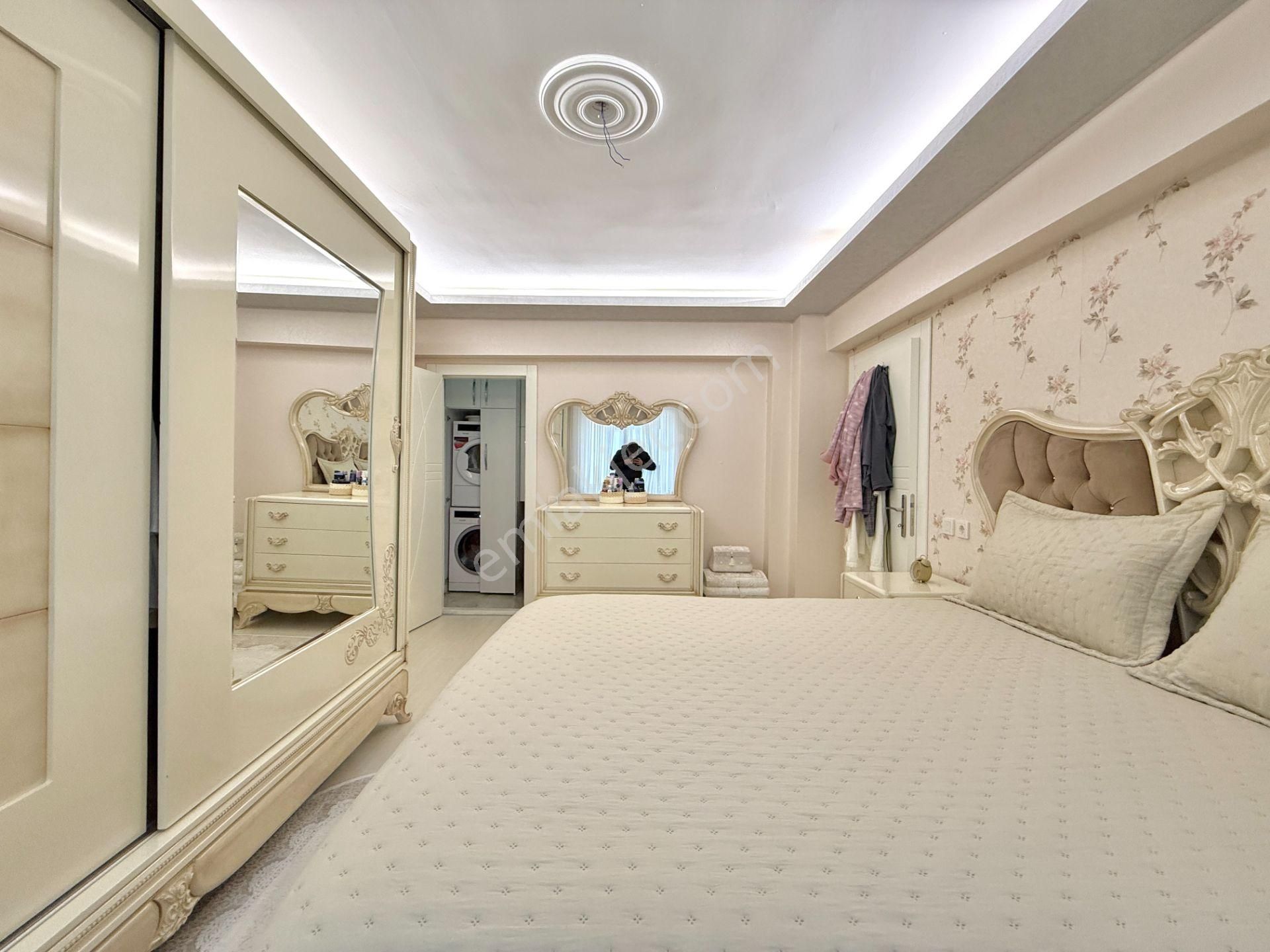 Ufuk Kılıç Emlak'tan Asansörlü Yeni Bina, 2.kat Güney Full Yapılı 160m² 4+1 - Görsel 24