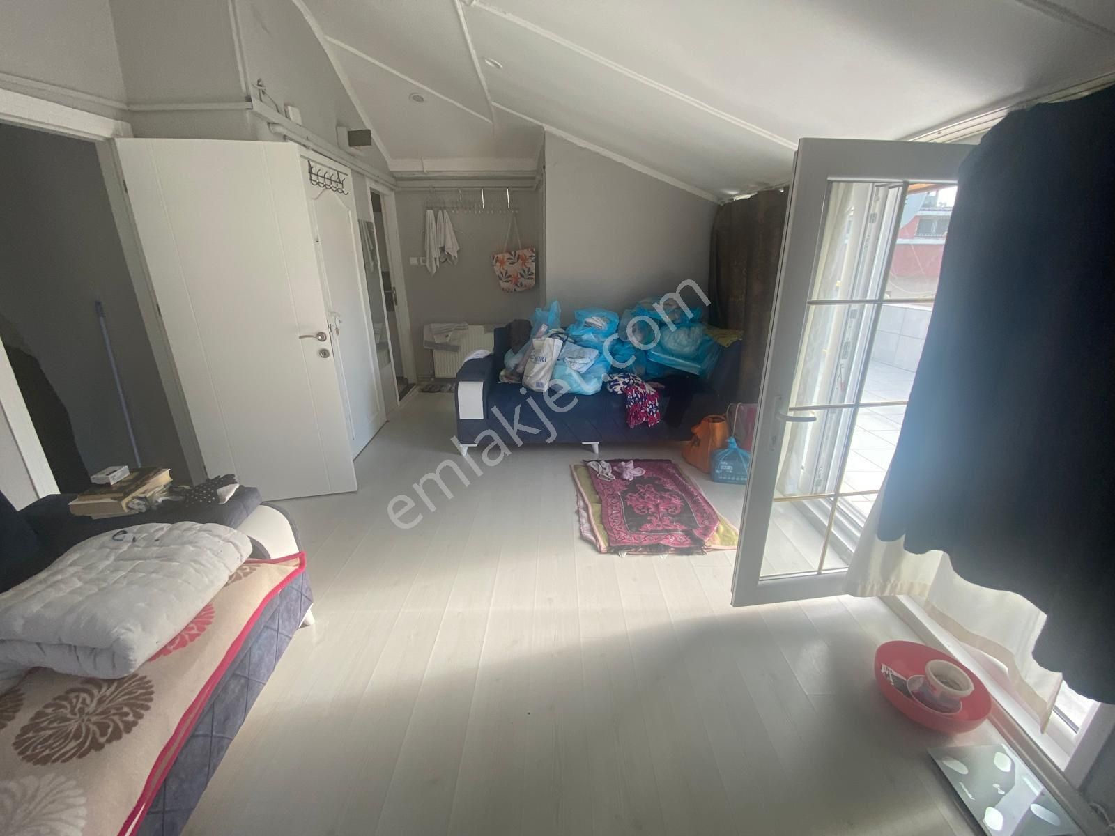 Delta’dan Ambarlı’da 1+1 Eşyalı Kiraöık Teras Katı Daire - Görsel 8