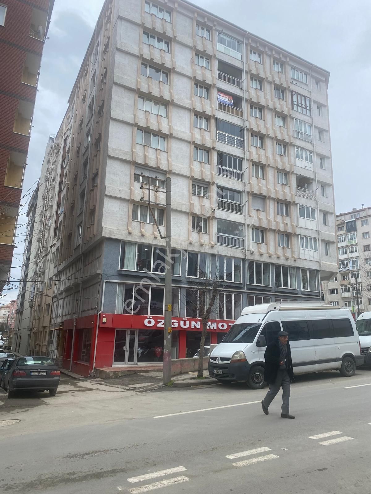 Kurtuluş' Ta Cumhuriyet Bulvarı Üzerinde Kiralık 3+1 Daire - Görsel 11