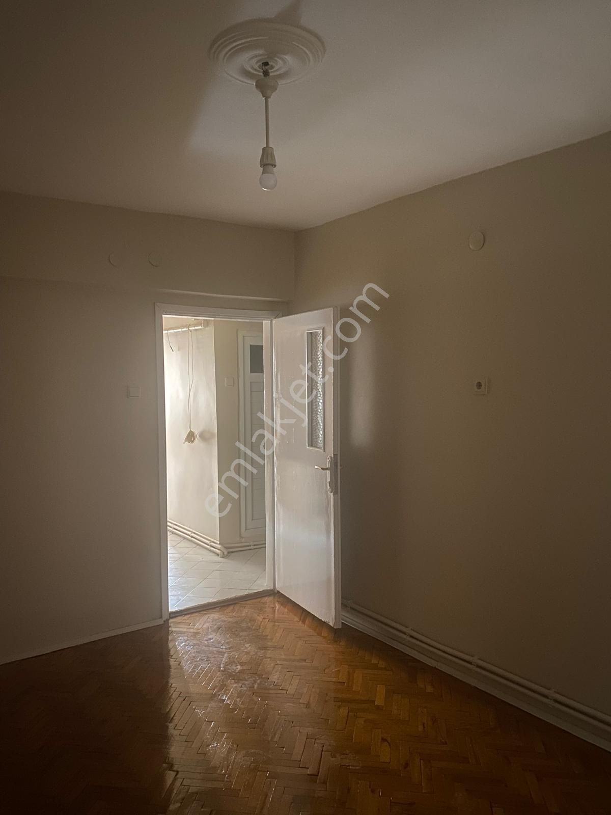 Kurtuluş' Ta Cumhuriyet Bulvarı Üzerinde Kiralık 3+1 Daire - Görsel 14