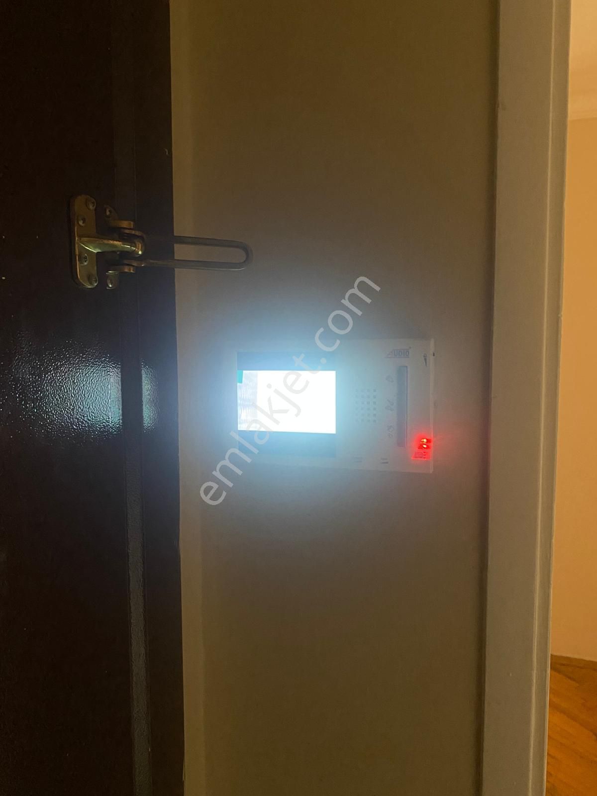 Kurtuluş' Ta Cumhuriyet Bulvarı Üzerinde Kiralık 3+1 Daire - Görsel 27