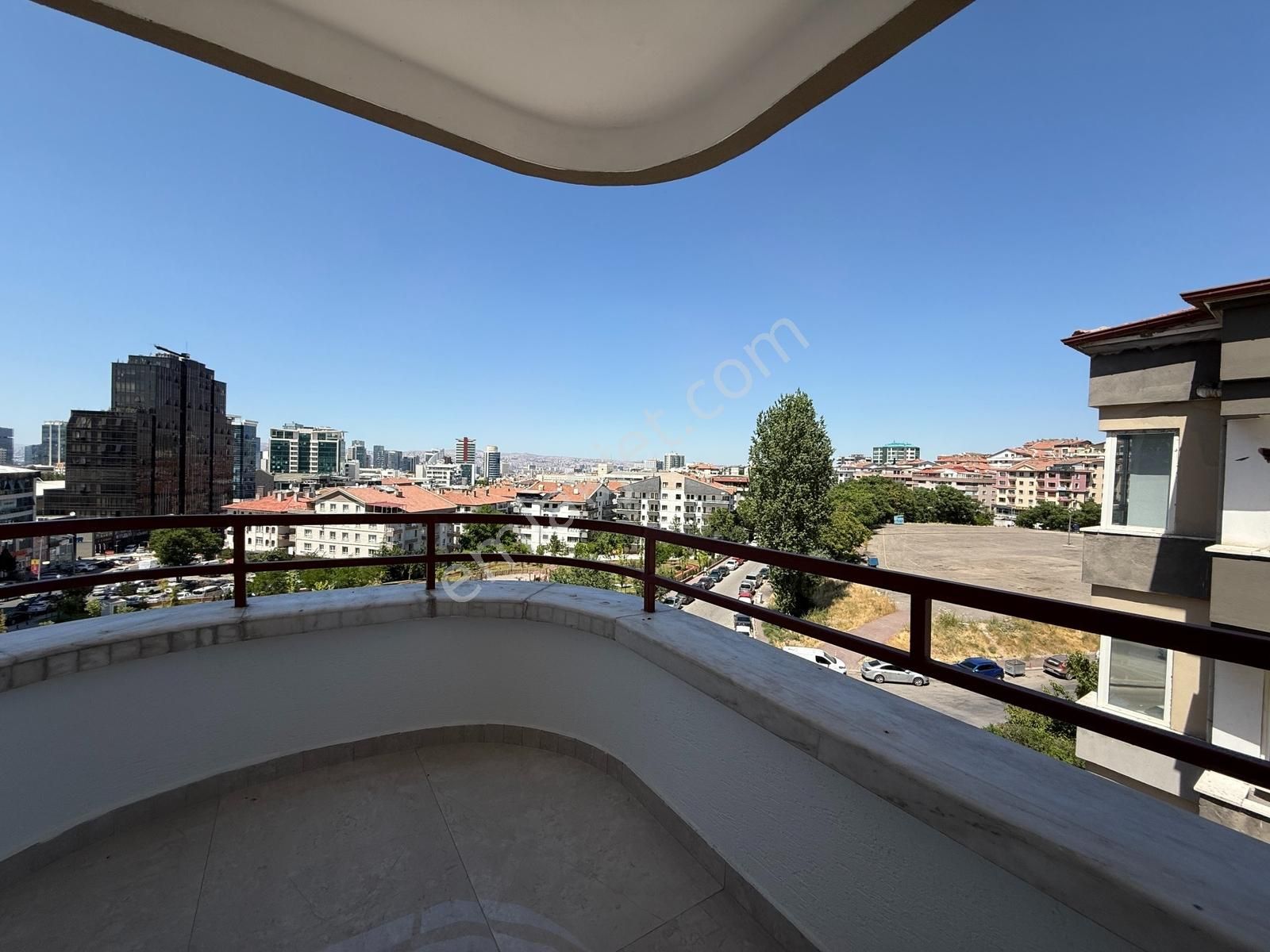 Turyaptan Balgat'ta Mhp Karşısı 5+1 Dubleks Daire - Görsel 27