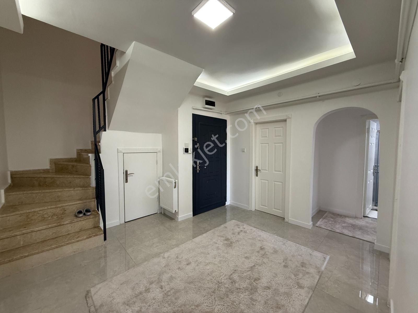 Turyaptan Balgat'ta Mhp Karşısı 5+1 Dubleks Daire - Görsel 18