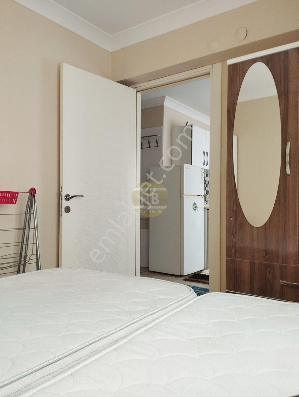 Hb'den 1+1 Eşyalı Kiralık Daire, Zafer'de Merkezi Kaloriferli - Görsel 11
