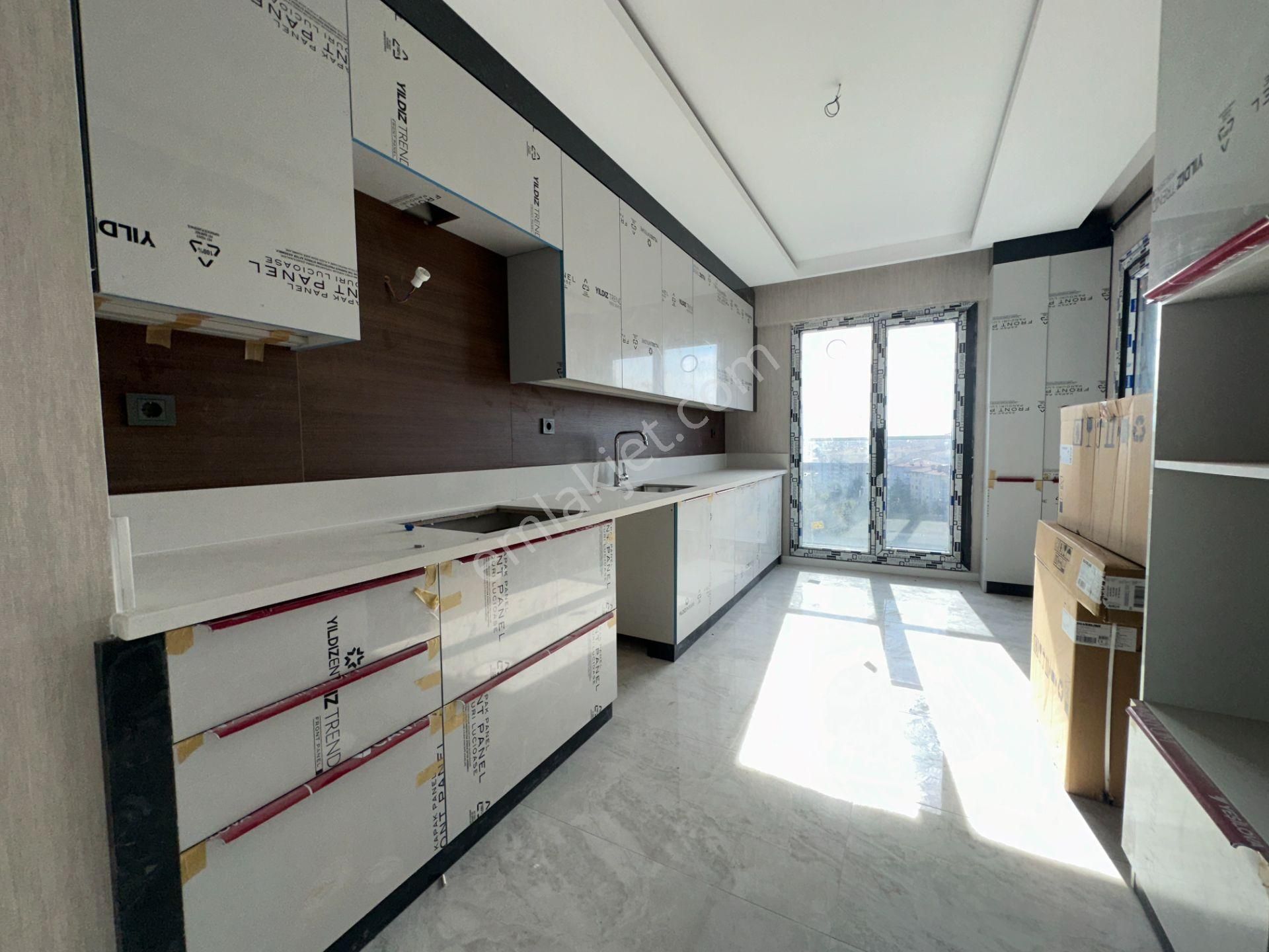 Turyap'tan 4+1 154 M2 G.odalı E.banyolu 7.kat K.otopark Ultralüx - Görsel 2