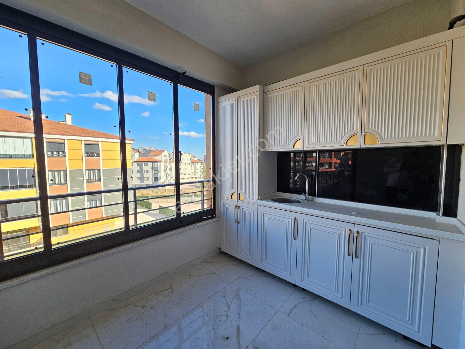 Selahaddin Eyyubi Mah. İşyapar Gayrimenkul'den 3+1 Sıfır Daire - Görsel 19