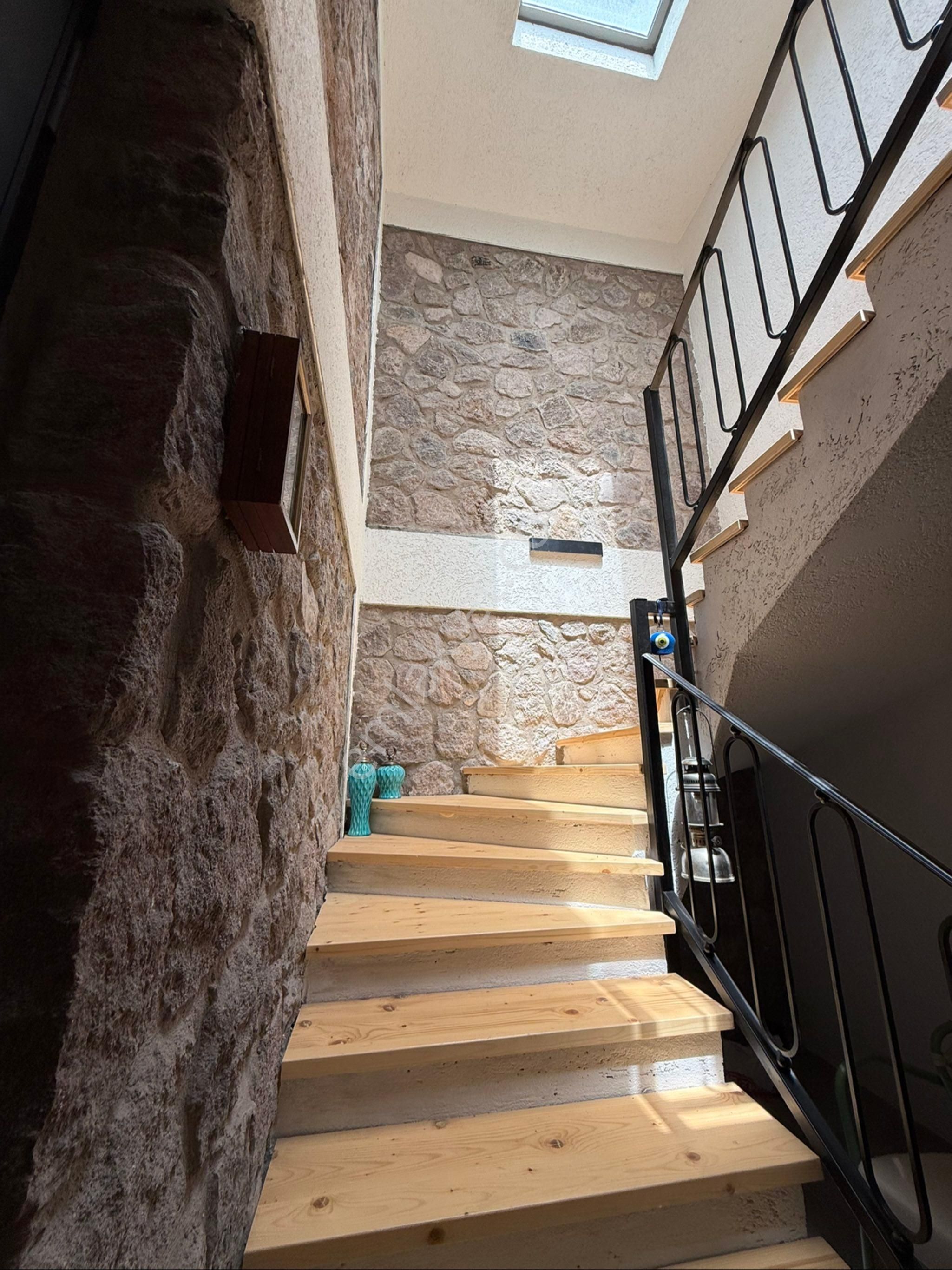 Rt Safir'den Assos Kazdağlarında Taş Villalar - Görsel 14