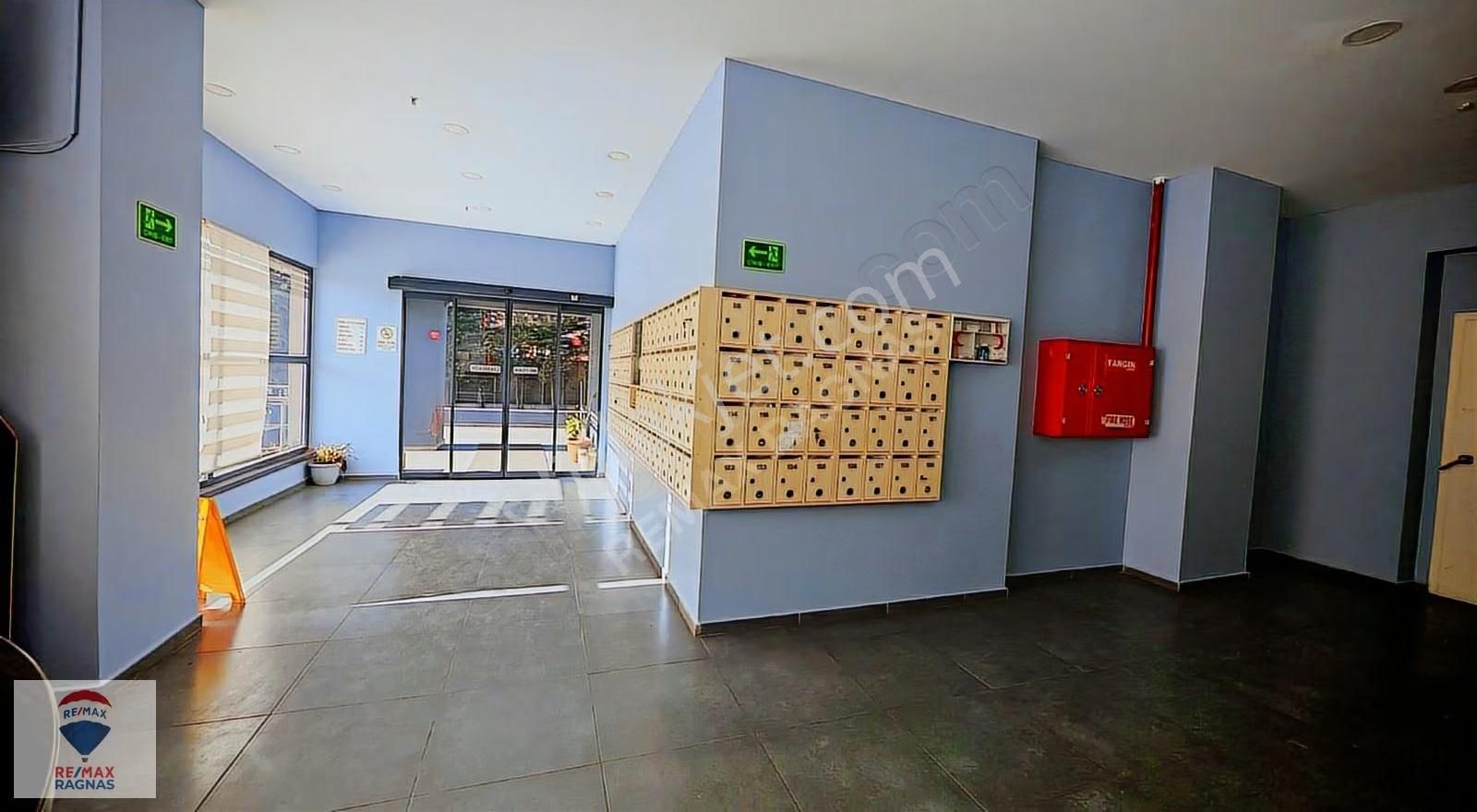 Habitat Meydan Sitesi Satış Ofisinden Kiralık 1+1 Daire 1.kat - Görsel 9