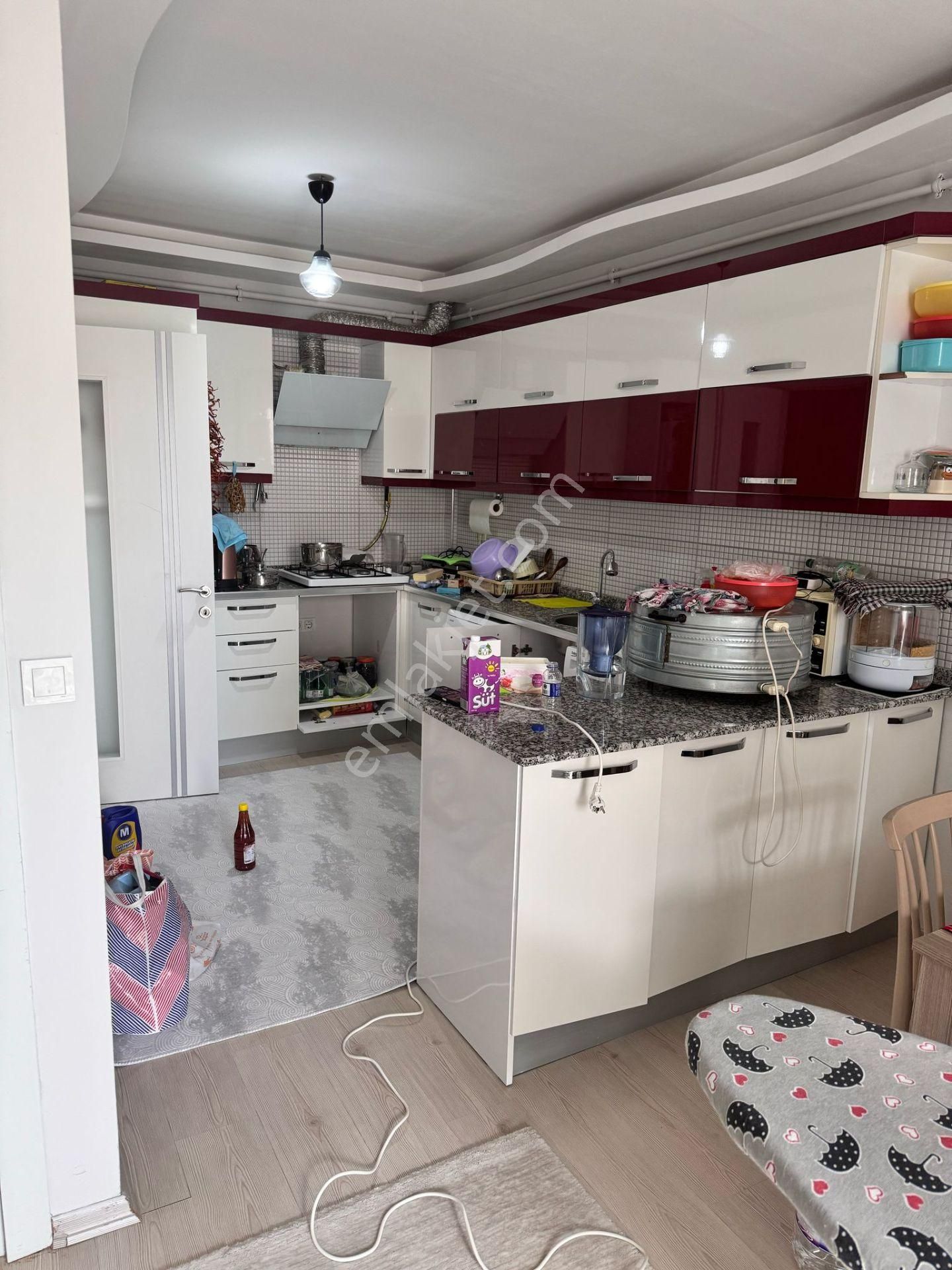 Buca Fırat Mah Plan Projeli 8 Yıllık Kiracılı Son Daire (2+1 )