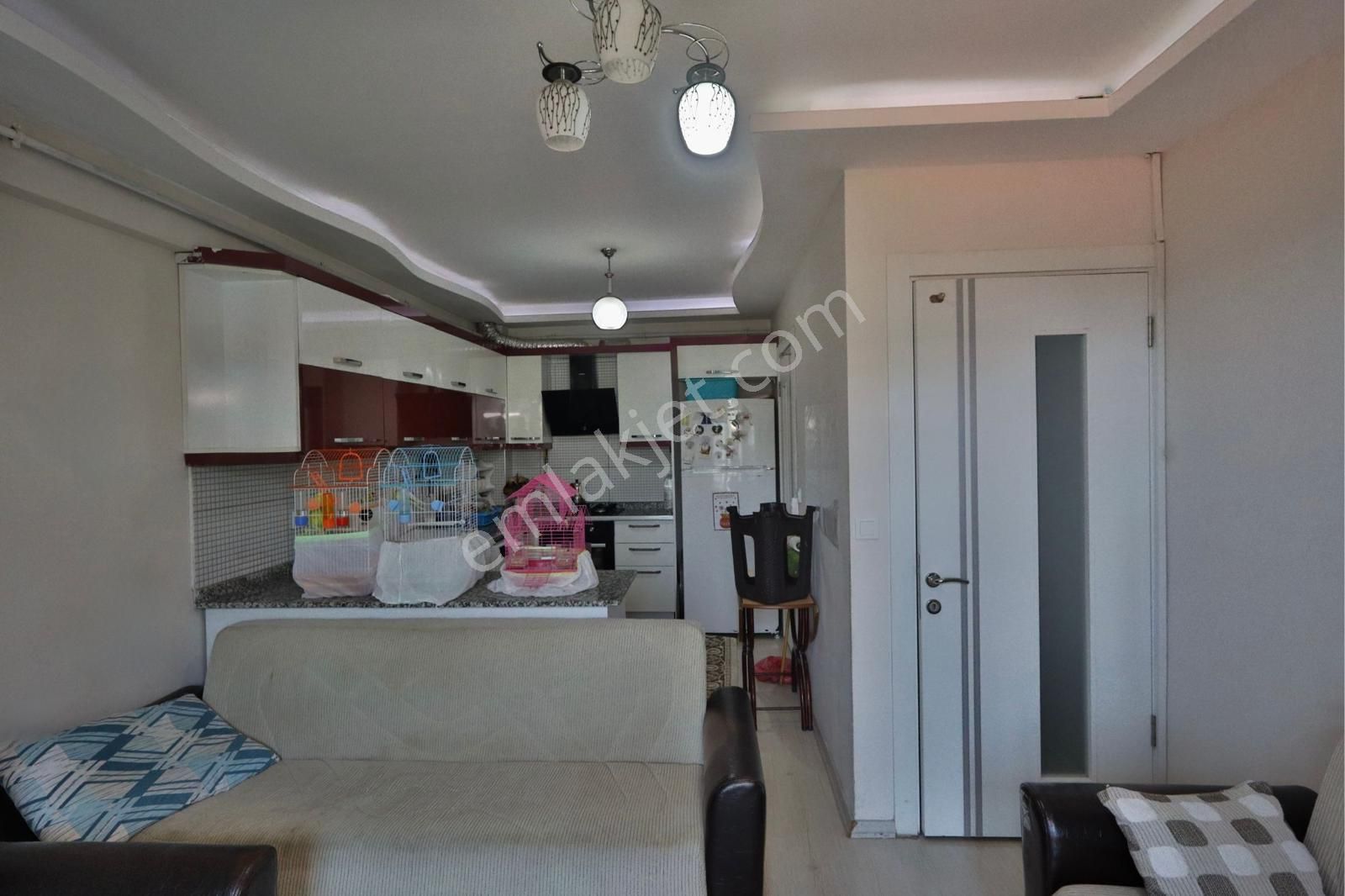 Buca Fırat Mah Plan Projeli 8 Yıllık Kiracılı Son Daire (2+1 ) - Görsel 10