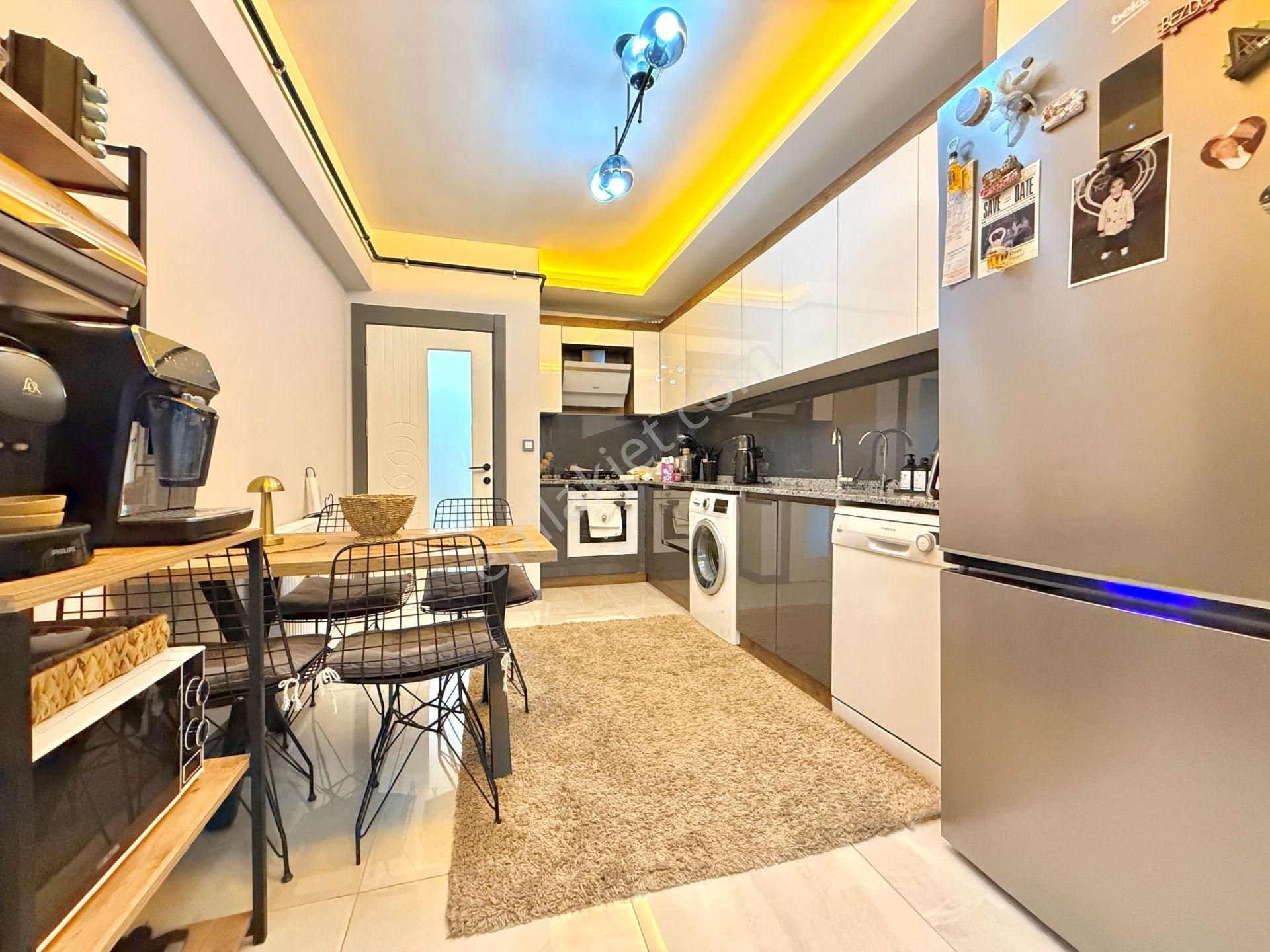 Ufuk Kılıç Emlak'tan Asansörlü Yeni Binada, 3.kat Güney K.garajlı 130m² 3+1 - Görsel 3