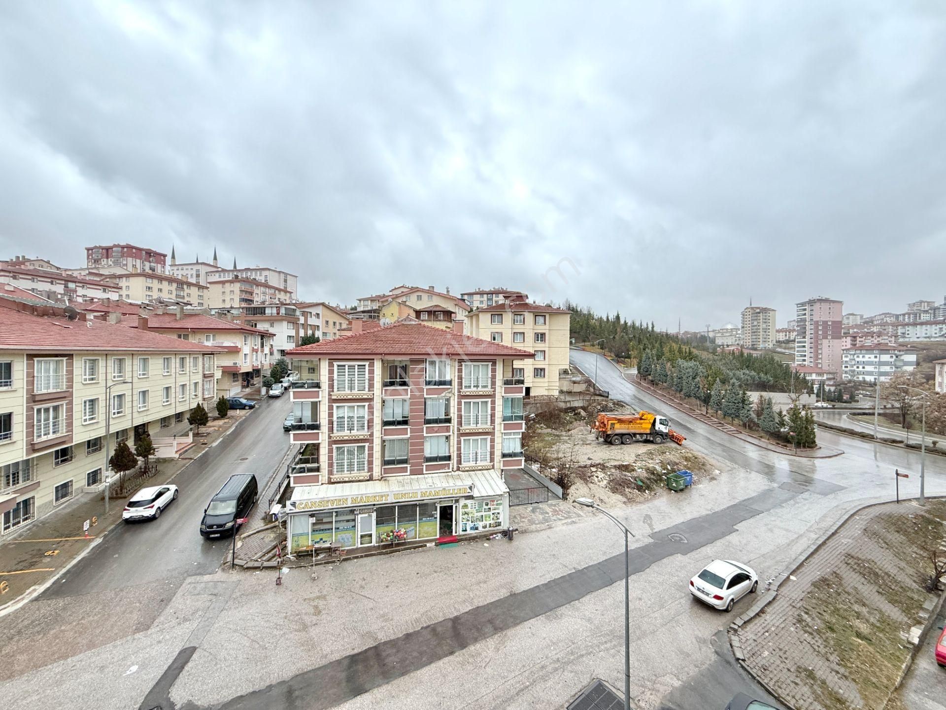 Ufuk Kılıç Emlak'tan Asansörlü Yeni Binada, 3.kat Güney K.garajlı 130m² 3+1 - Görsel 8