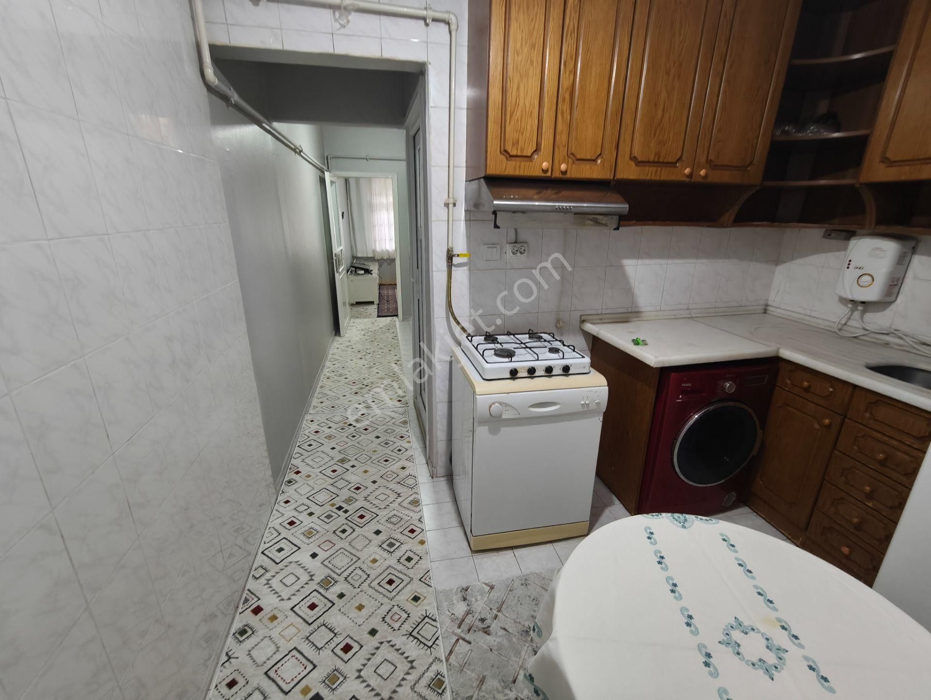 Balcıoğlundan Muratpaşa Mah. Kiralık Ful Eşyalı 1+1 Ara Kat Daire - Görsel 9